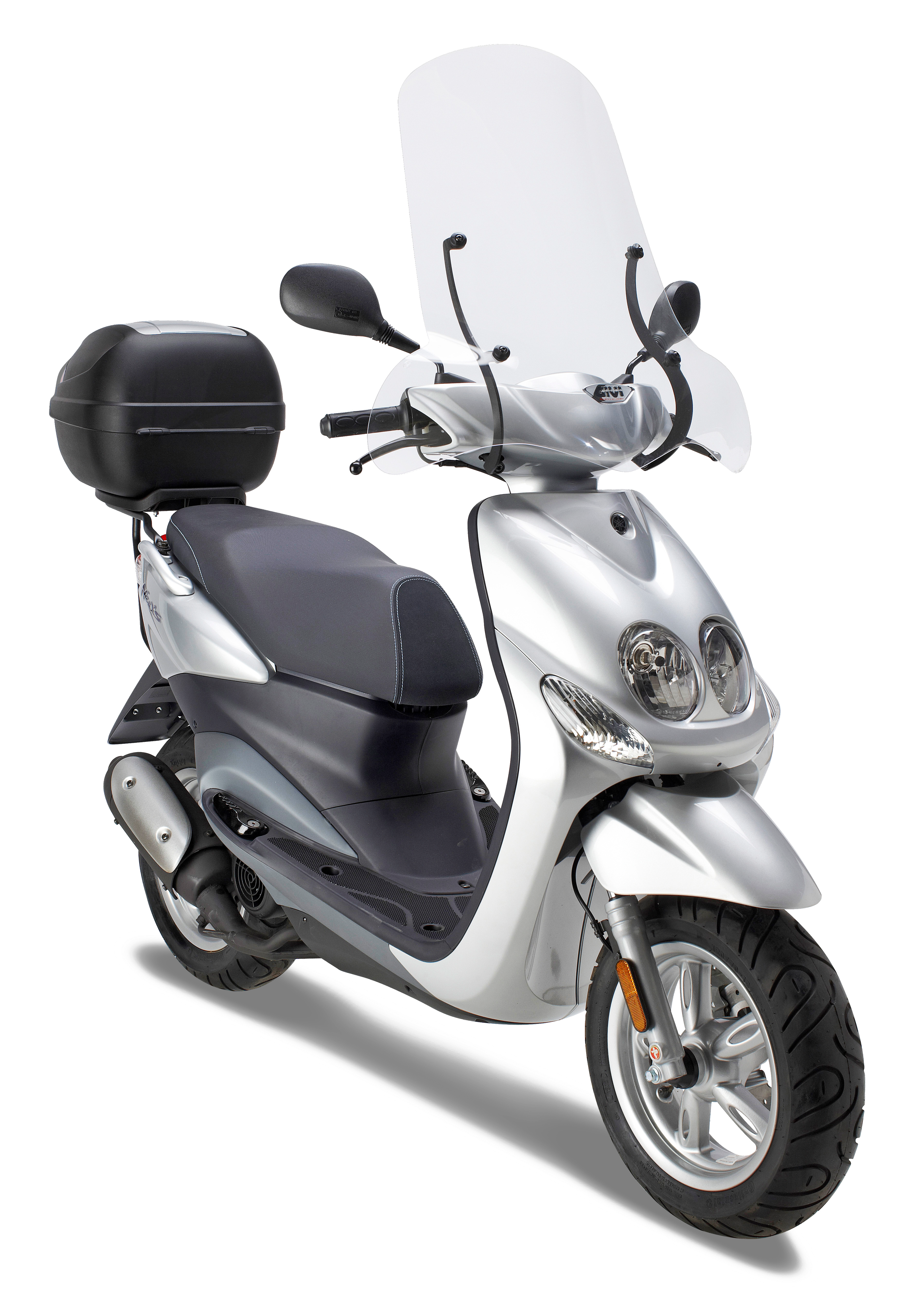 105A screen GIVI mounted with A285A on Yamaha Neo's 50 (08)