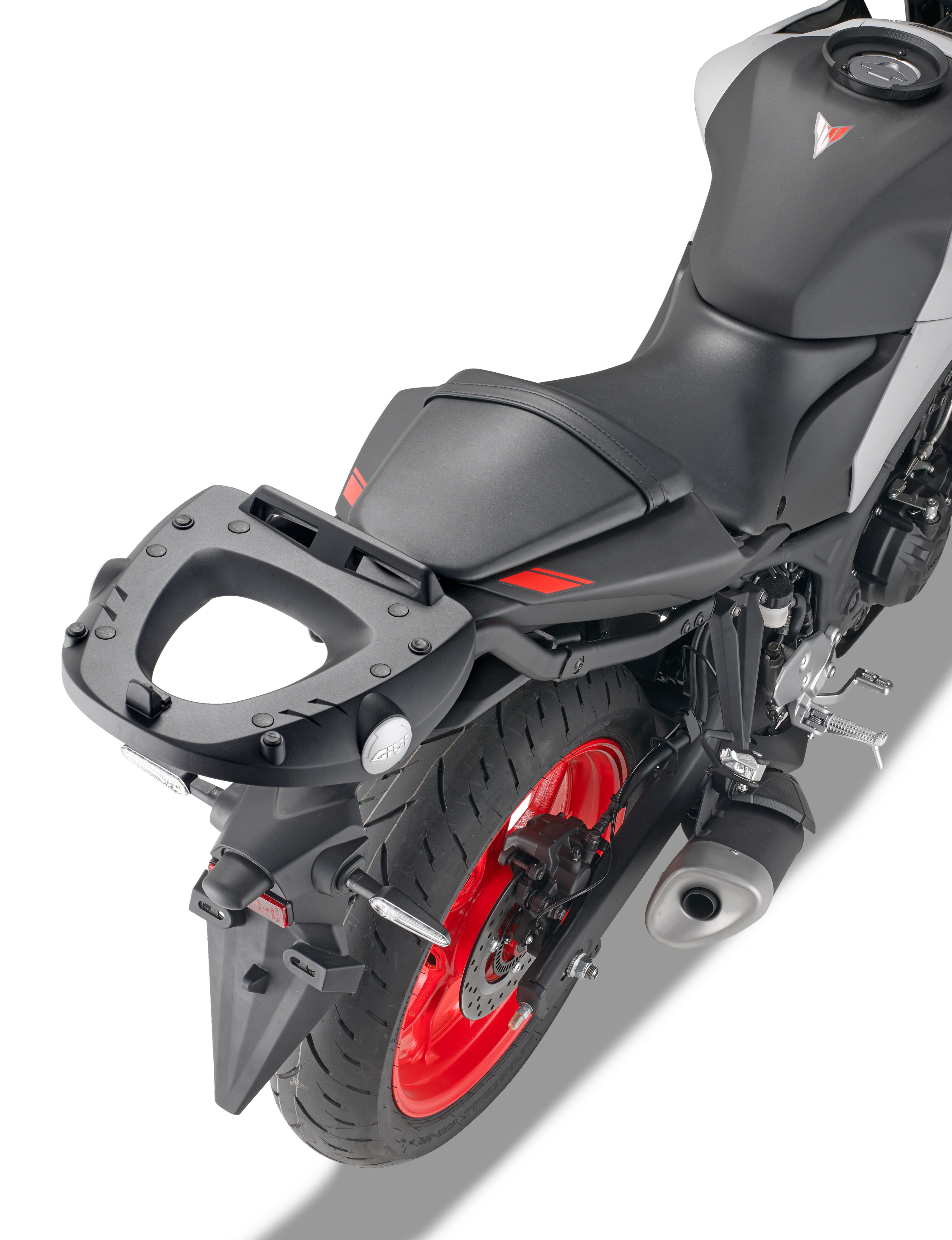 Attacco GIVI 2151FZ montata su Yamaha MT-03 321 (20)