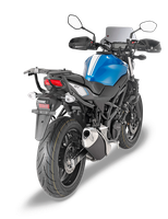 Attacco GIVI 3111FZ montata su Suzuki SV 650 (16)