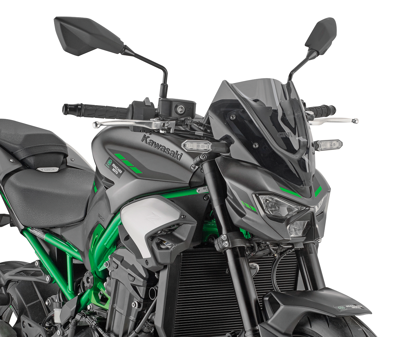 Parabrezza windscreen screen mounted-on givi GIVI 4137A montato su Kawasaki Z 900 (25)