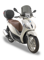 Vetro GIVI 5612S montata su Piaggio Medley 150 (16)