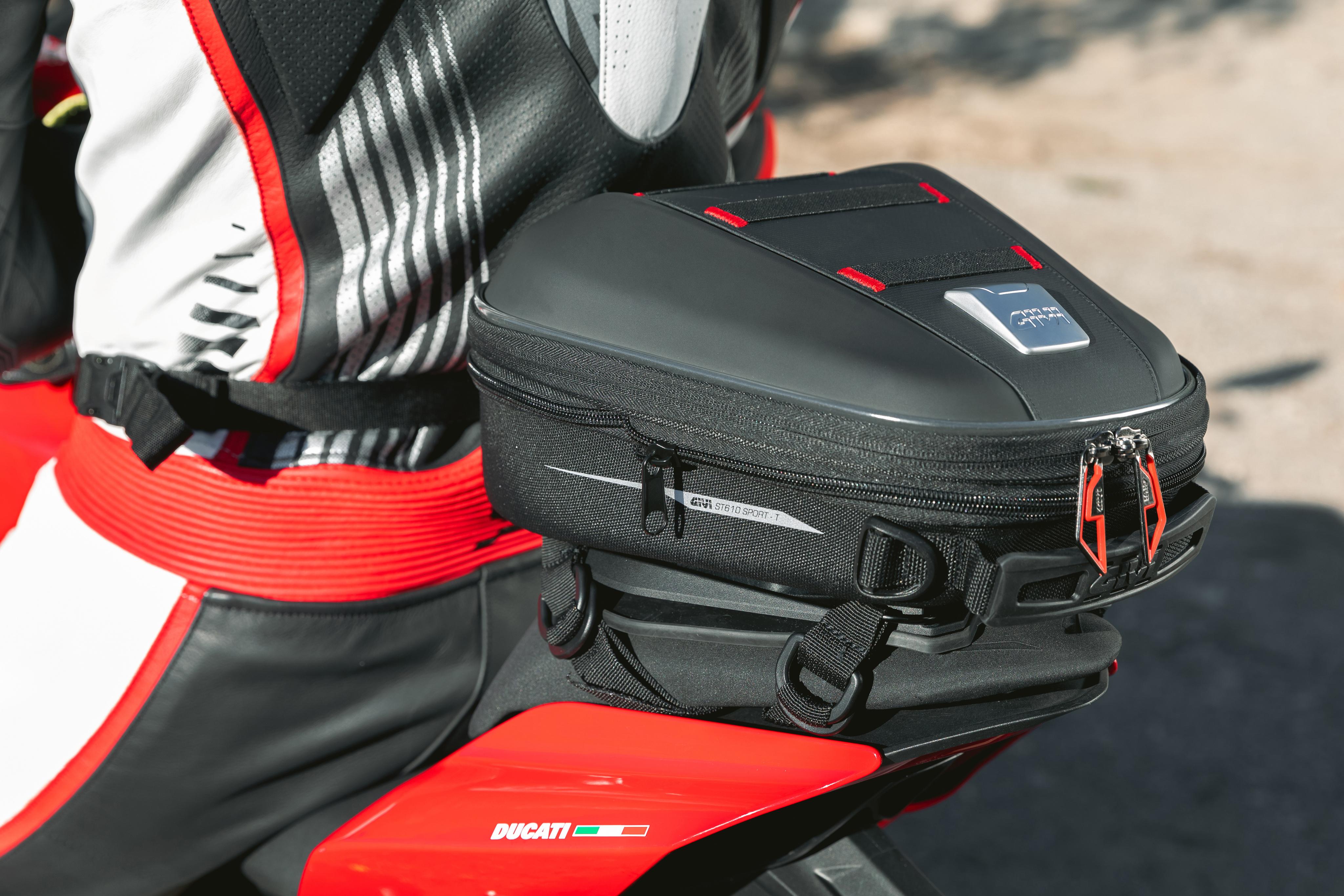 Ducati Panigale V2 955 (21) Sport Ducati 51 equipped with ST610+