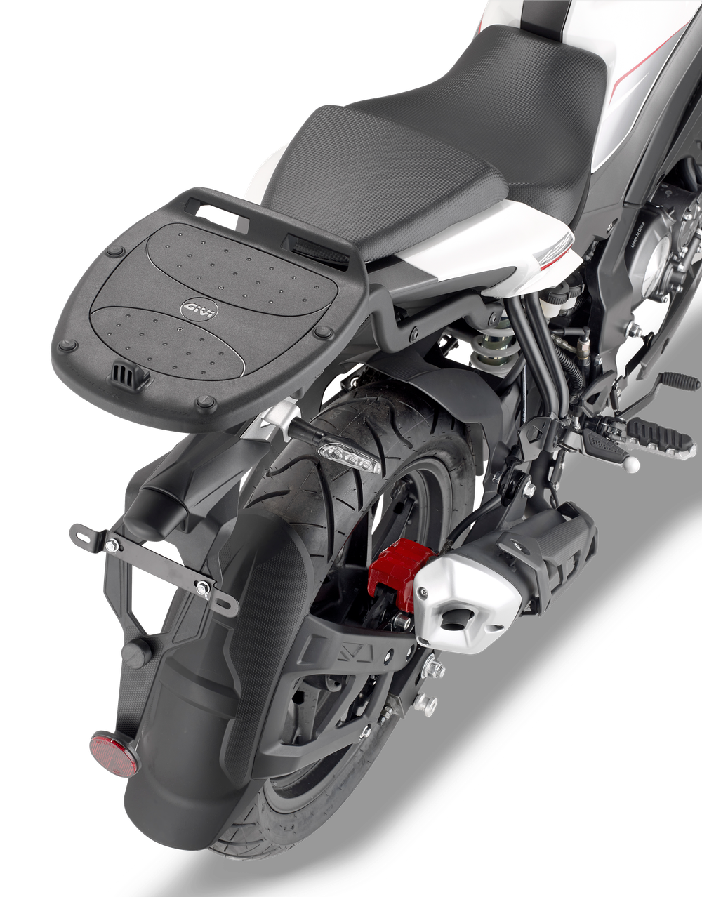 Attacco GIVI 9103FZ montata su Keeway RKF 125 (18)