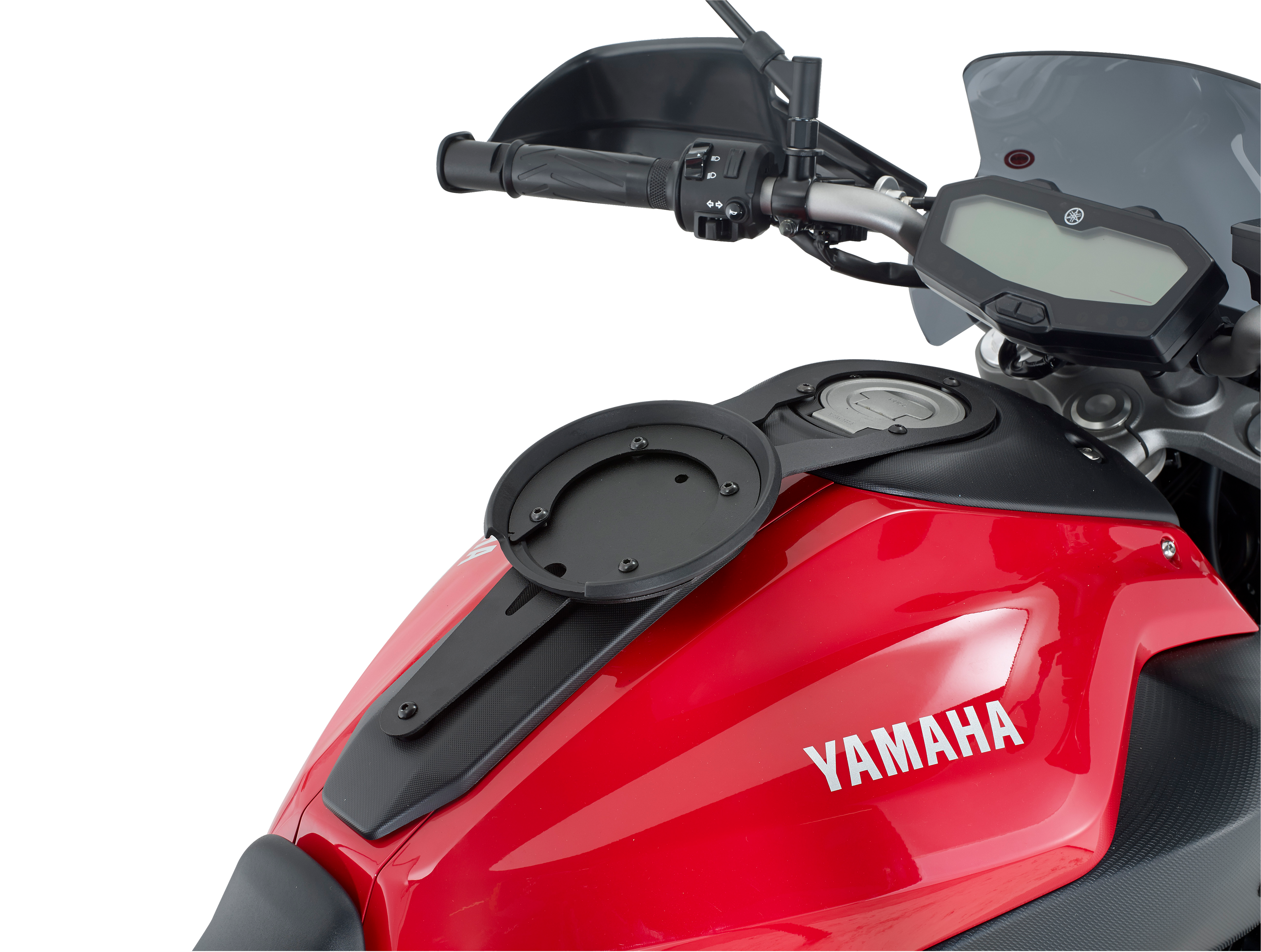 Flangia GIVI BF21 montata su Yamaha MT-07 (14)