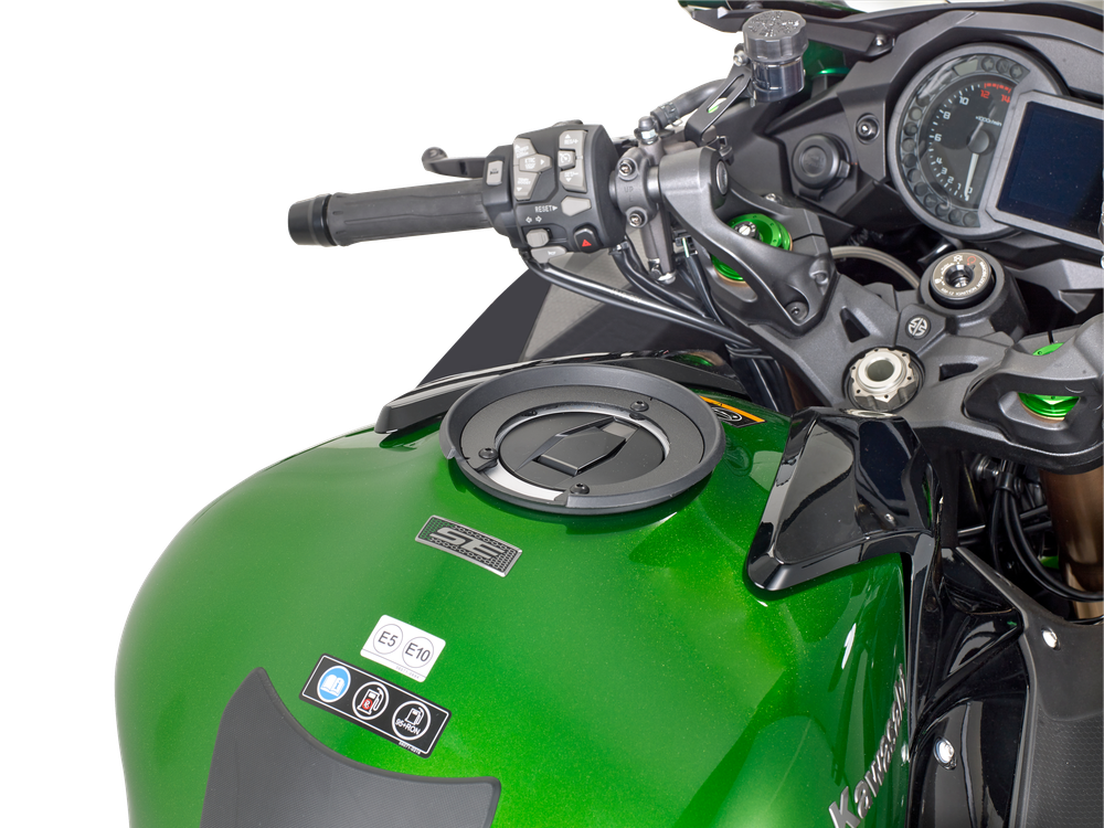 Flangia GIVI BF35 montata su Kawasaki Ninja H2 SX (18)