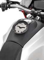 Flangia GIVI BF46 montata su Moto Guzzi V85 TT (19)