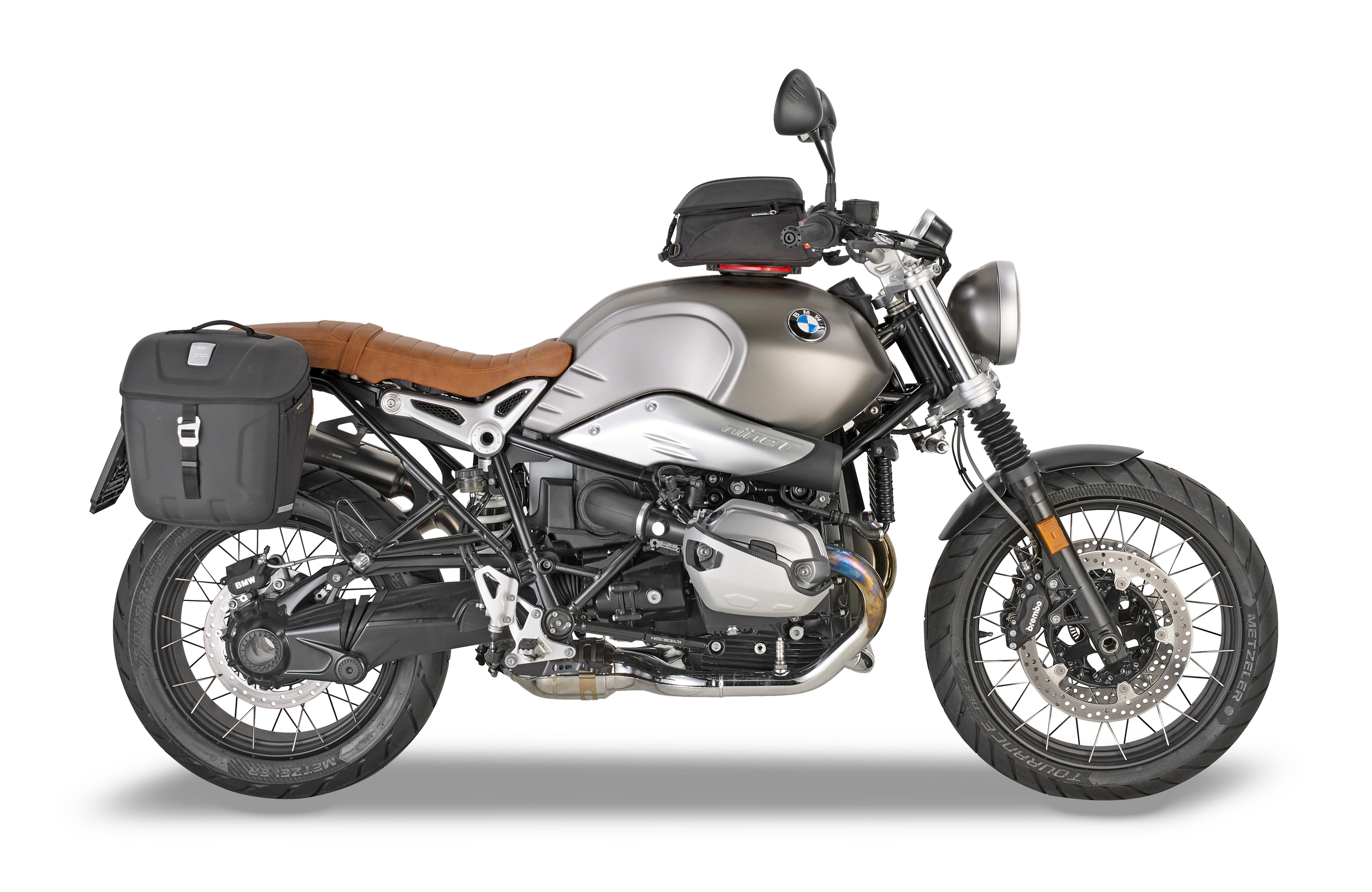 Allestimento GIVI su Bmw R 1200 Nine T Scrambler (16) lato