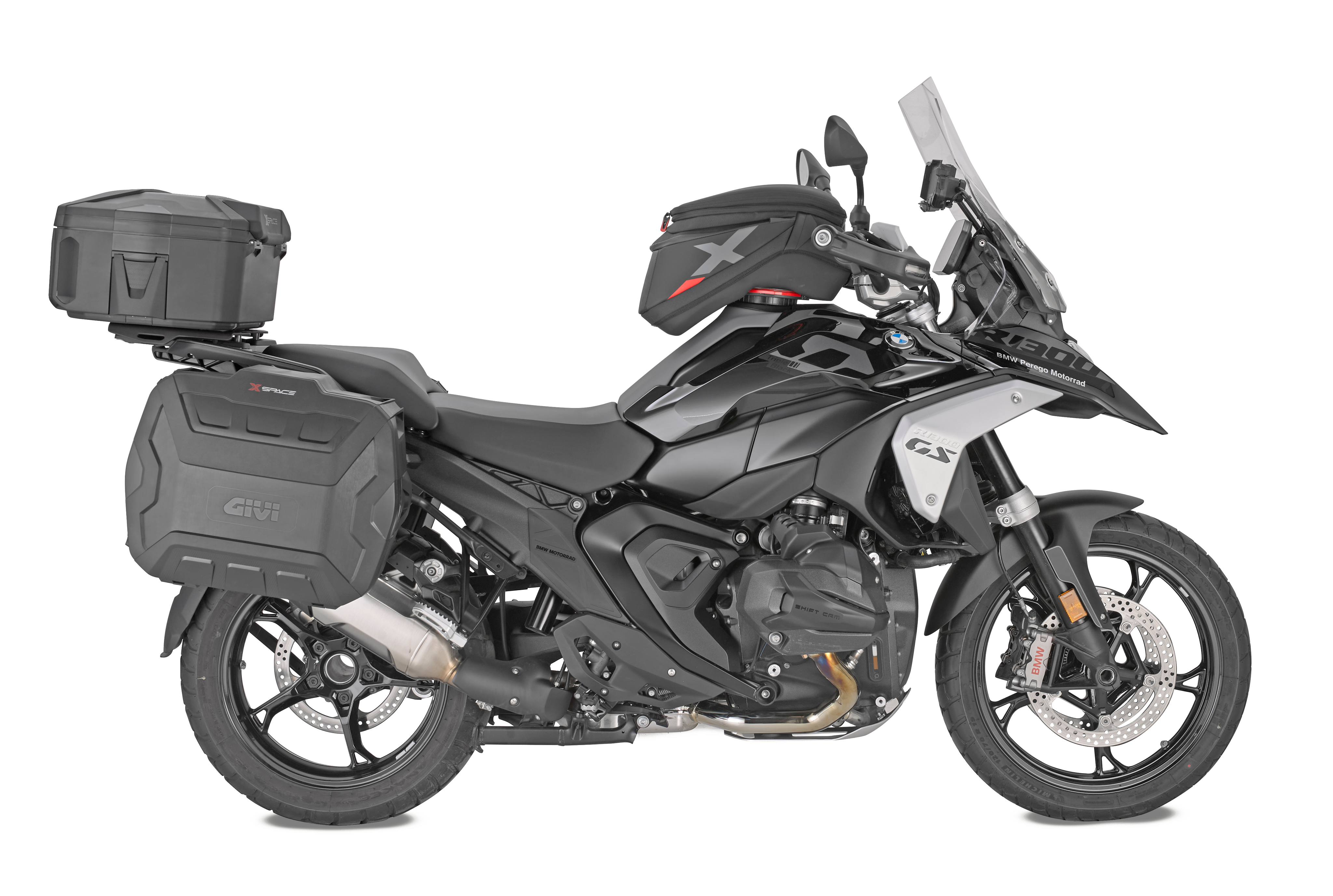 XP01PBA - BMW R 1300 GS (24) allestita con valigie espandibili XSPACE  black line