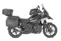 XP01PBA - BMW R 1300 GS (24) allestita con valigie espandibili XSPACE  black line