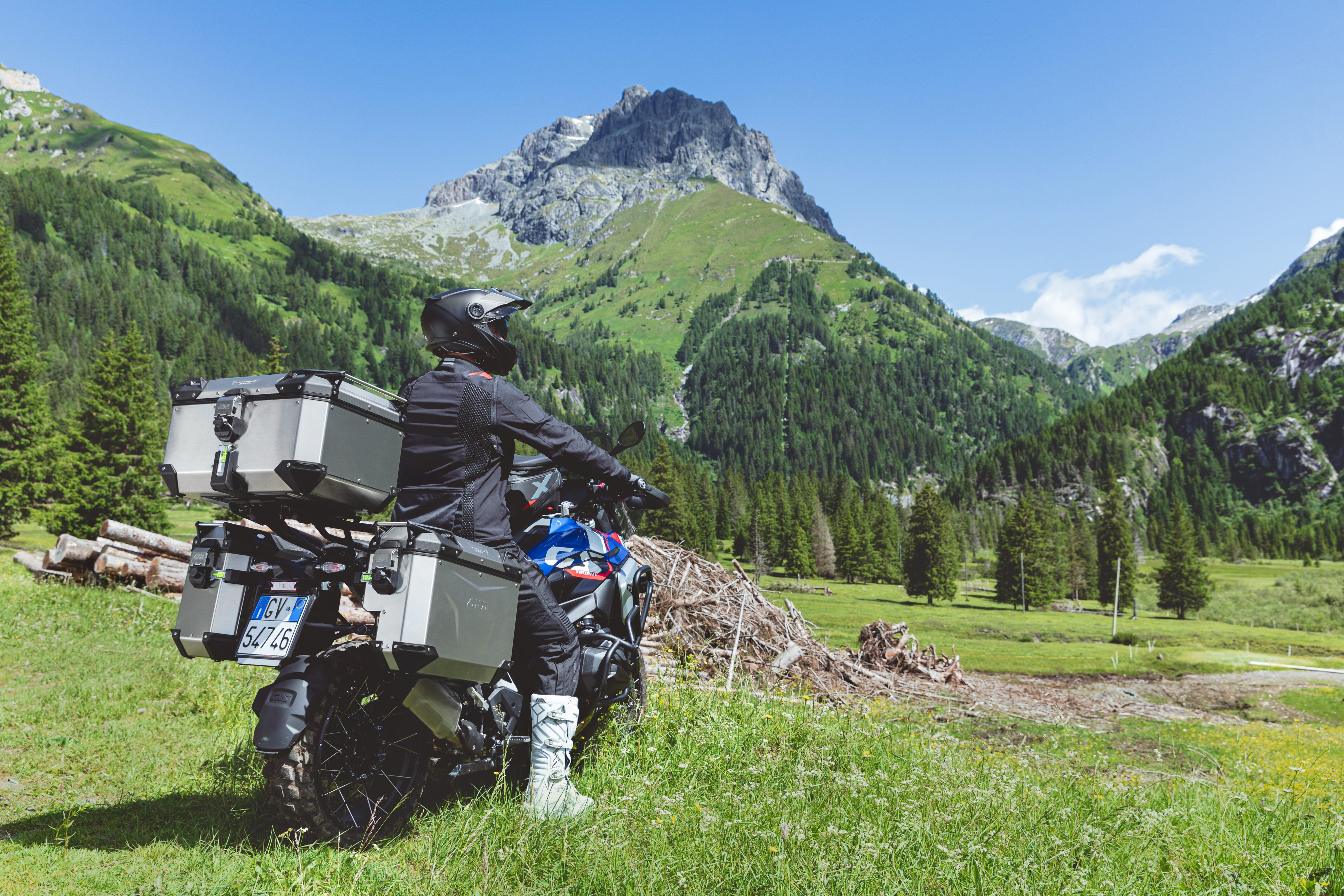 BMW R 1300 GS (24) Trekker Outback EVO 02 004 allestita con OBKEV58A