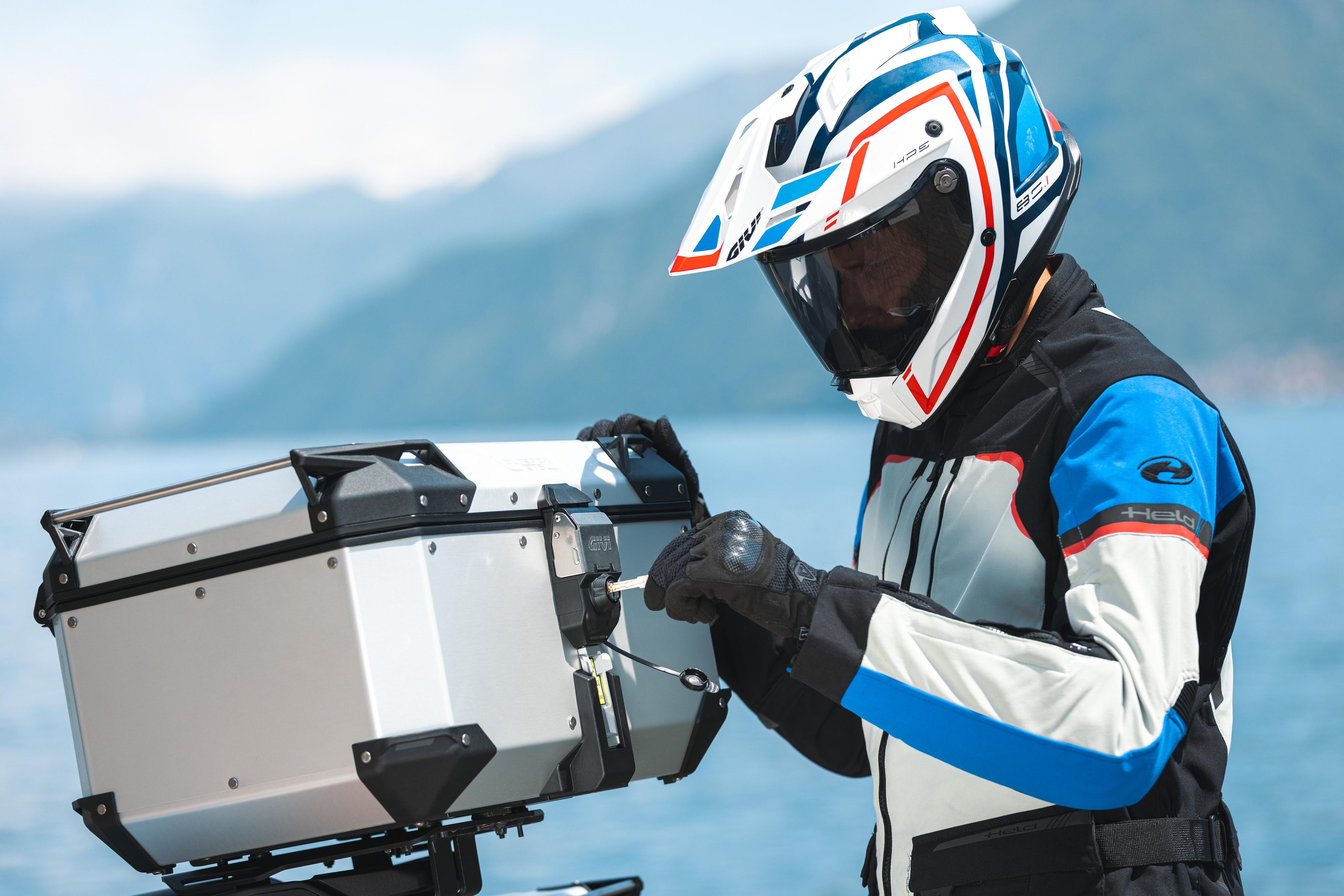 BMW R 1300 GS Adventure (25) Outback Anodised 32 allestita con OBKEV58AA