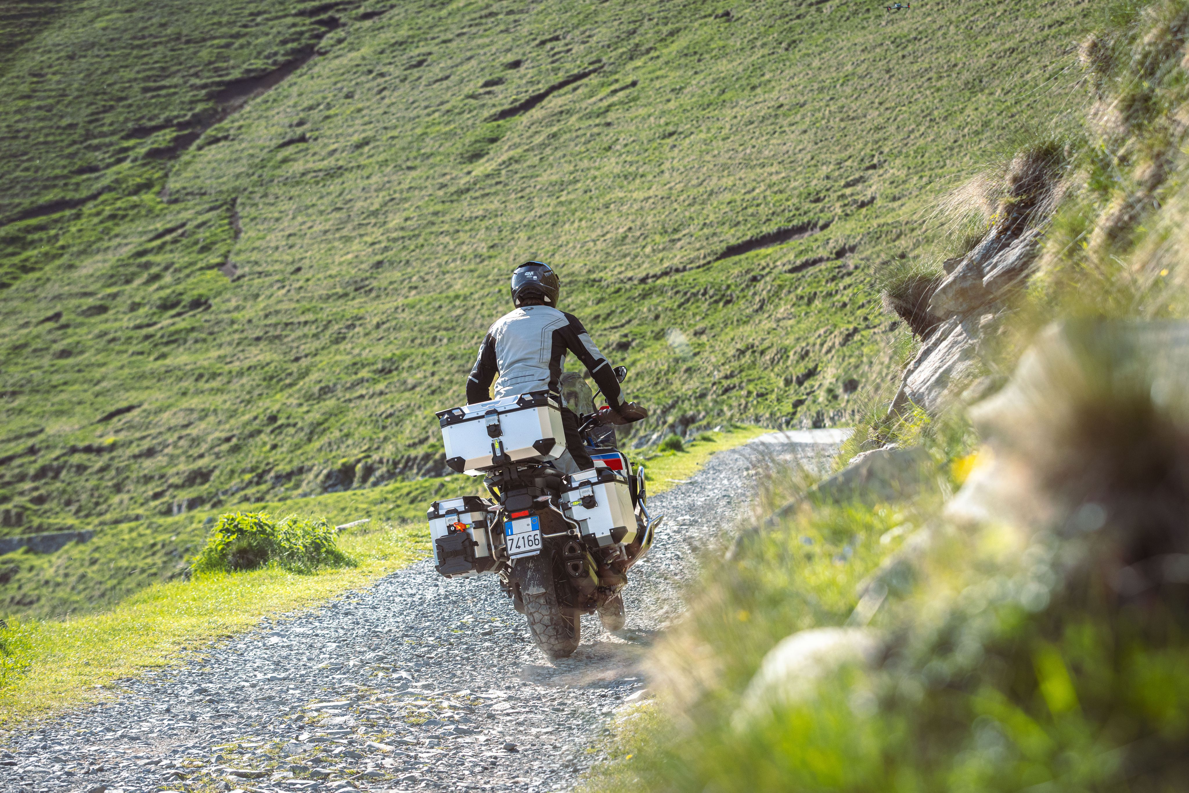 BMW R 1300 GS Adventure (25) Outback Anodised 62 allestita con OBKEV58AA