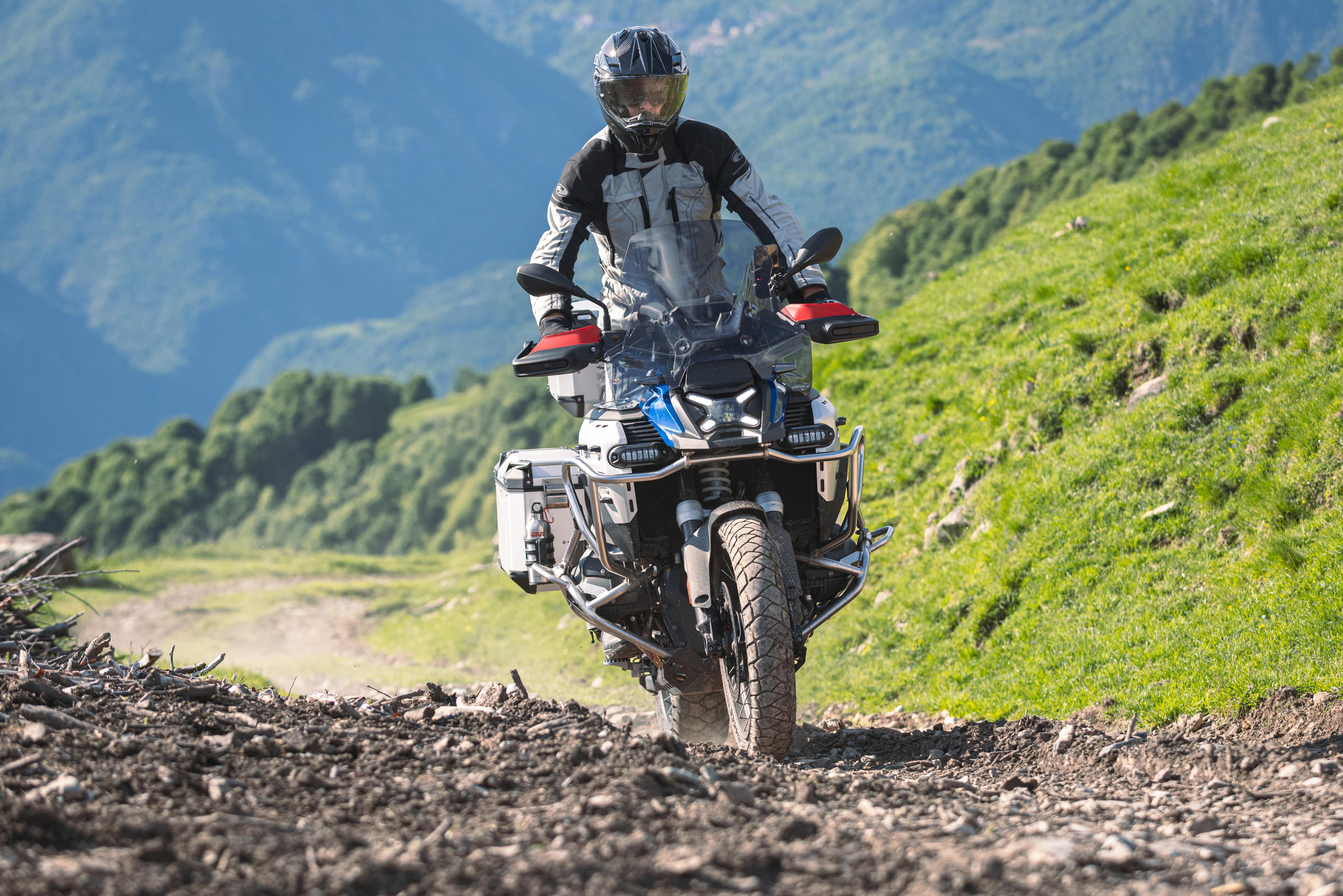 BMW R 1300 GS Adventure (25) Outback Anodised 76 allestita con TNH5146OX