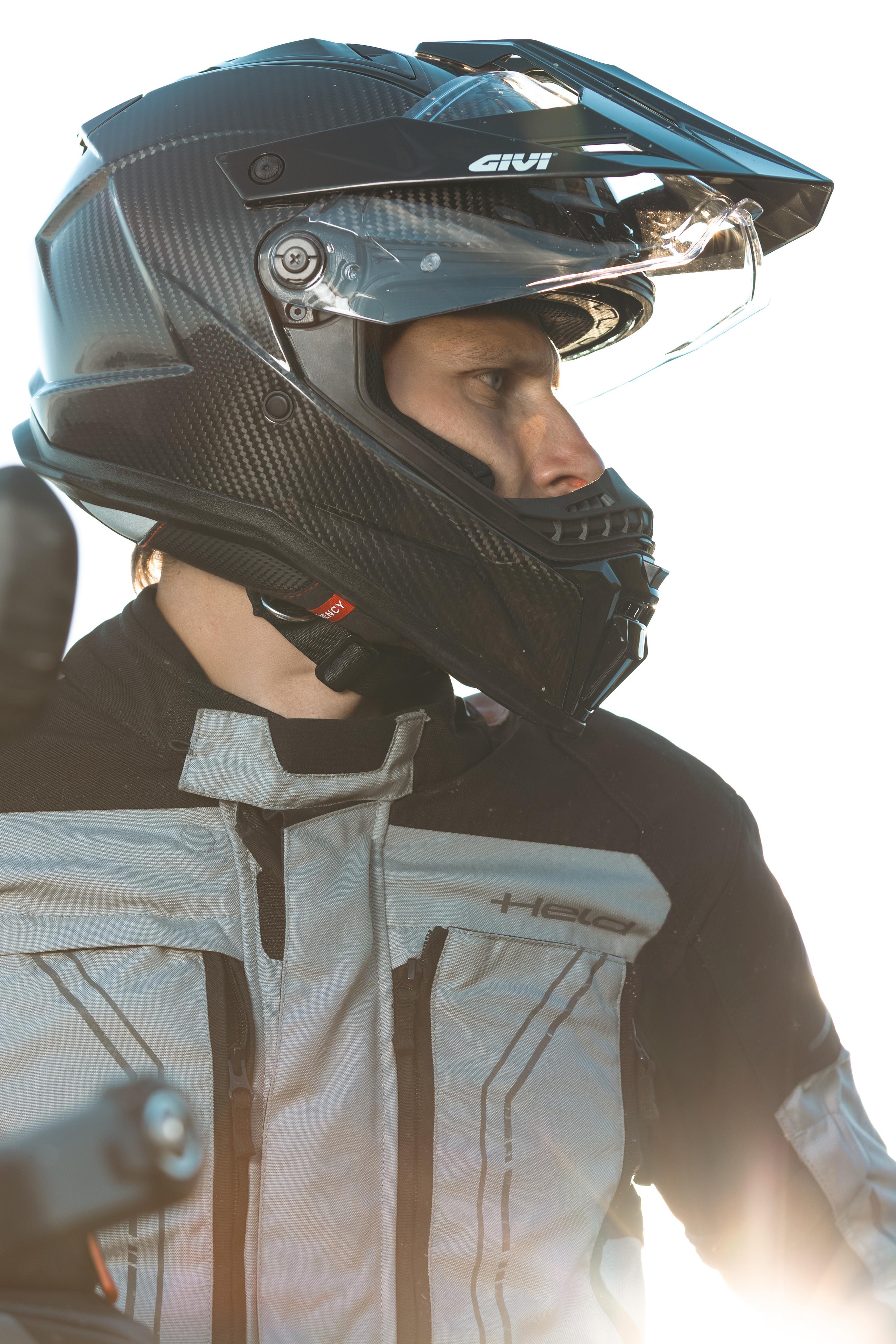 BMW R 1300 GS Adventure (25) Outback Anodised 84 allestita con H801CCRSD
