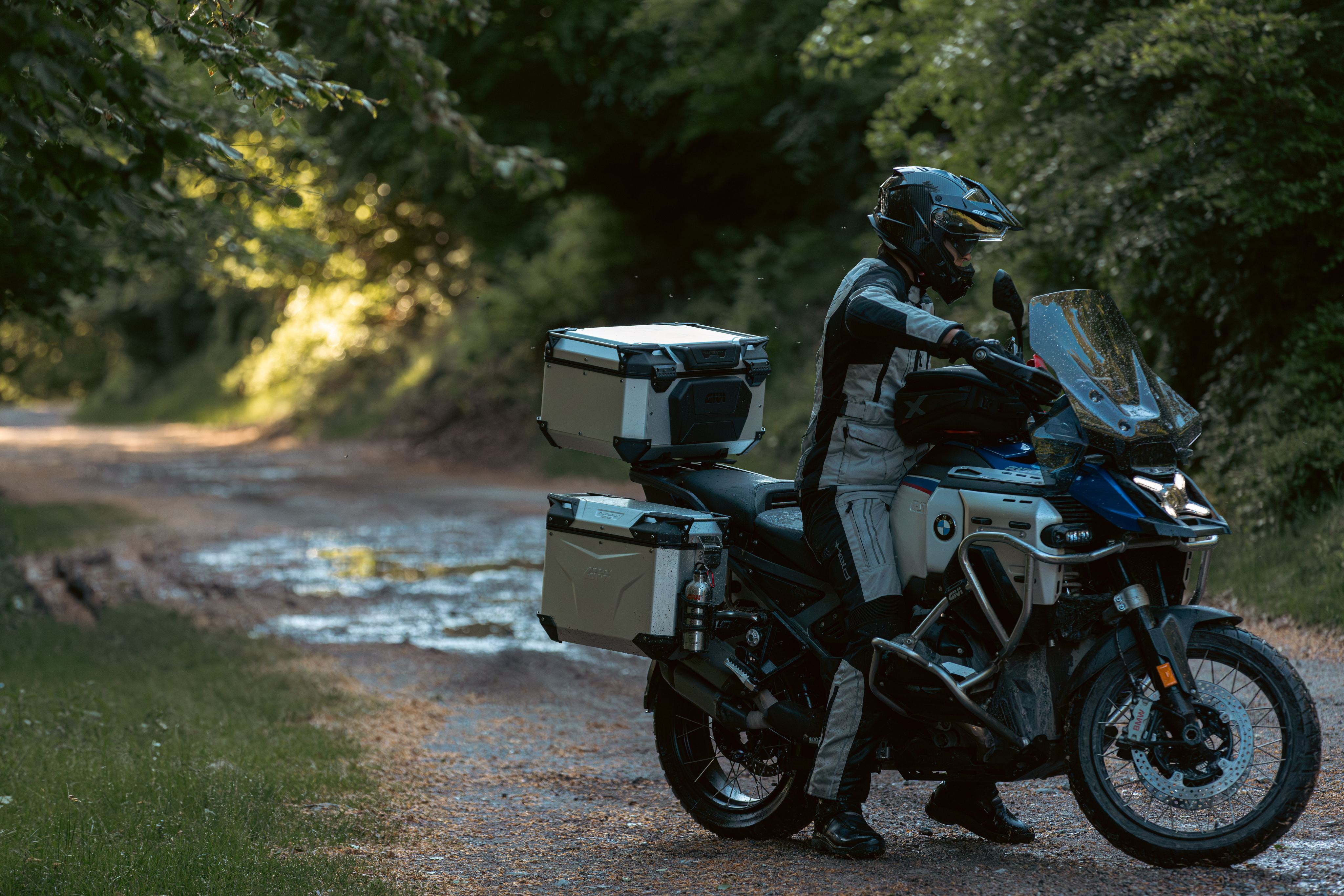 BMW R 1300 GS Adventure (25) Outback Anodised 97 allestita con OBKEV58AA