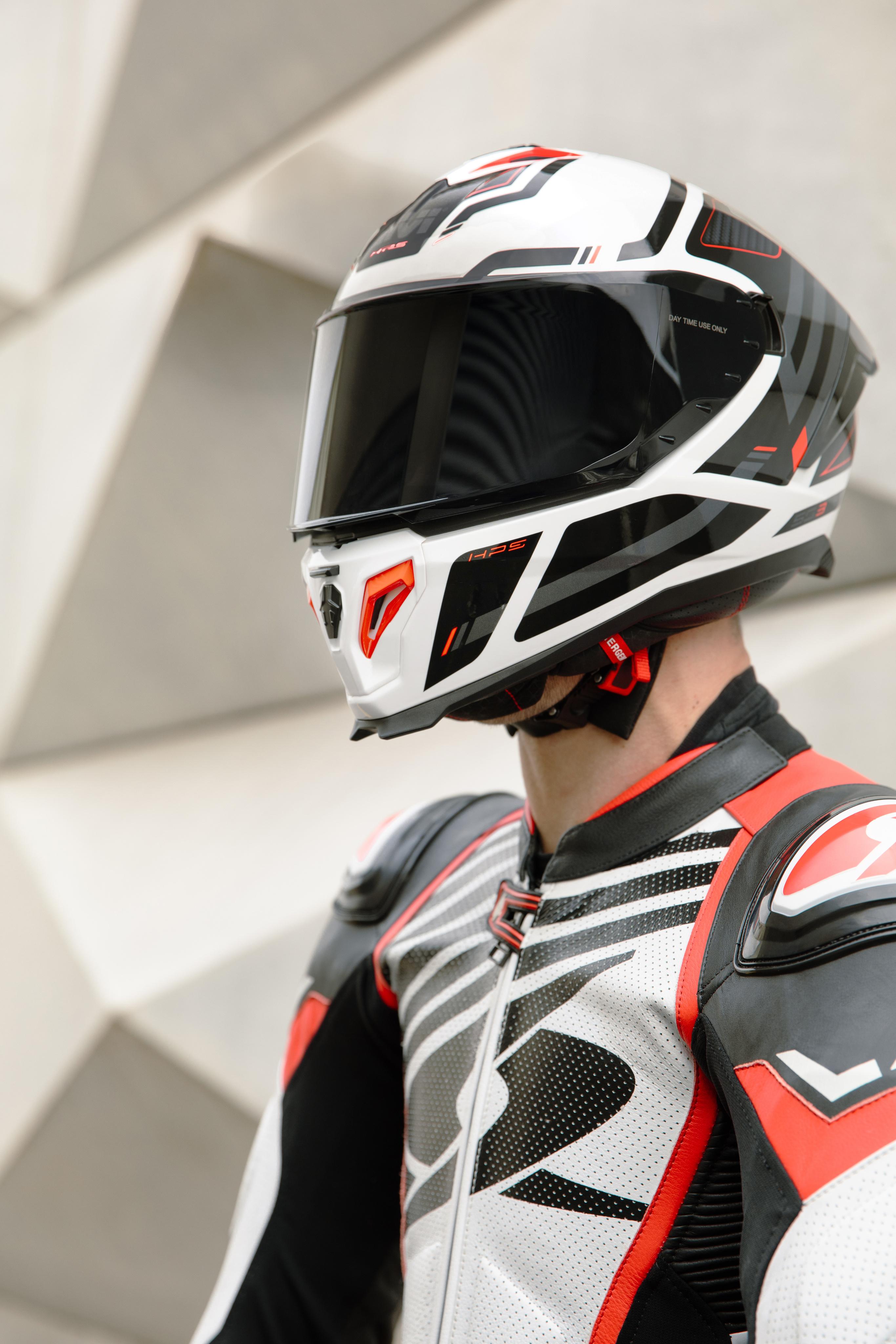 AMB 2025 22 helmets equipped with H503FQSWR