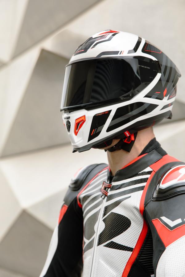 AMB 2025 22 helmets equipped with H503FQSWR