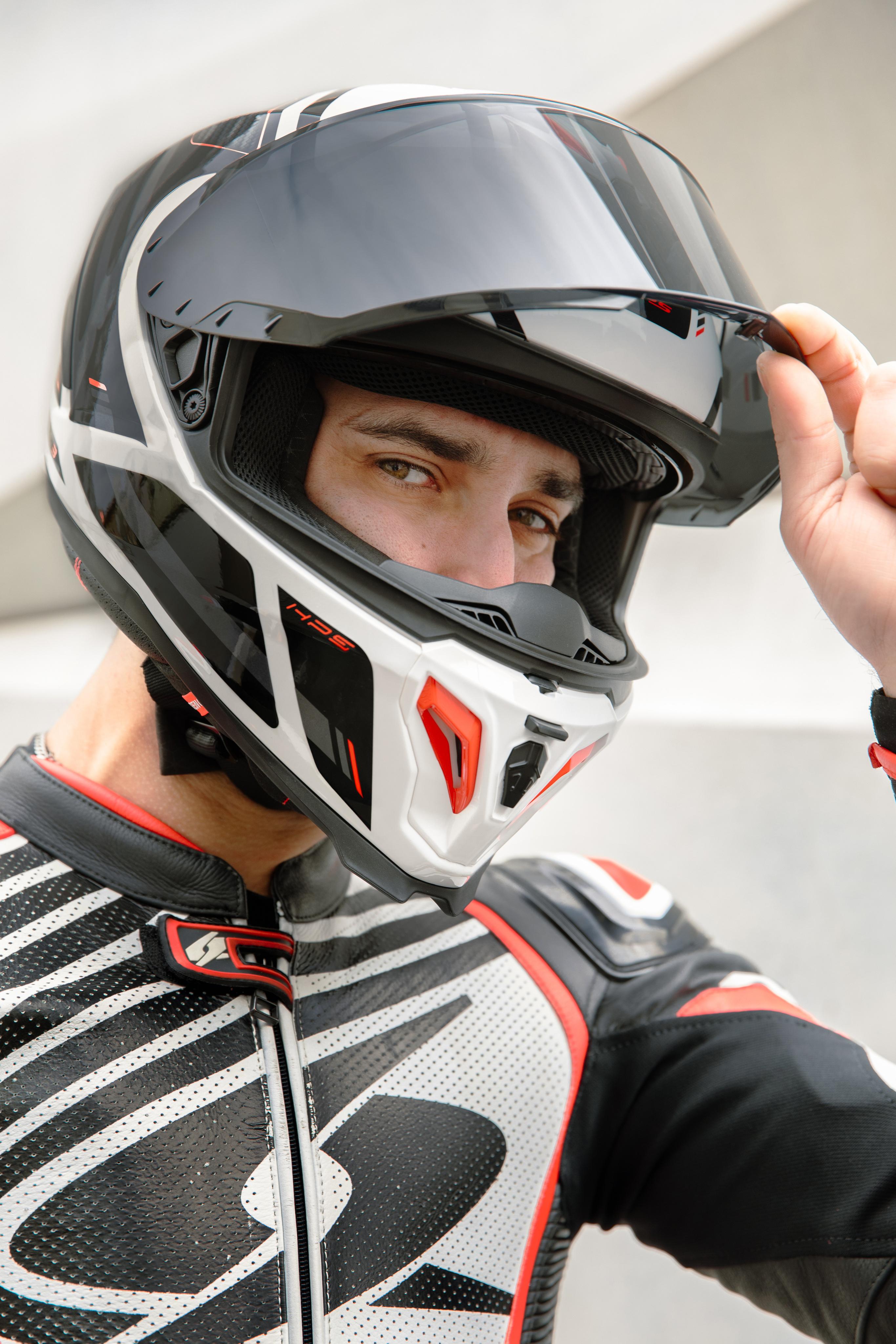 AMB 2025 26 helmets equipped with H503FQSWR