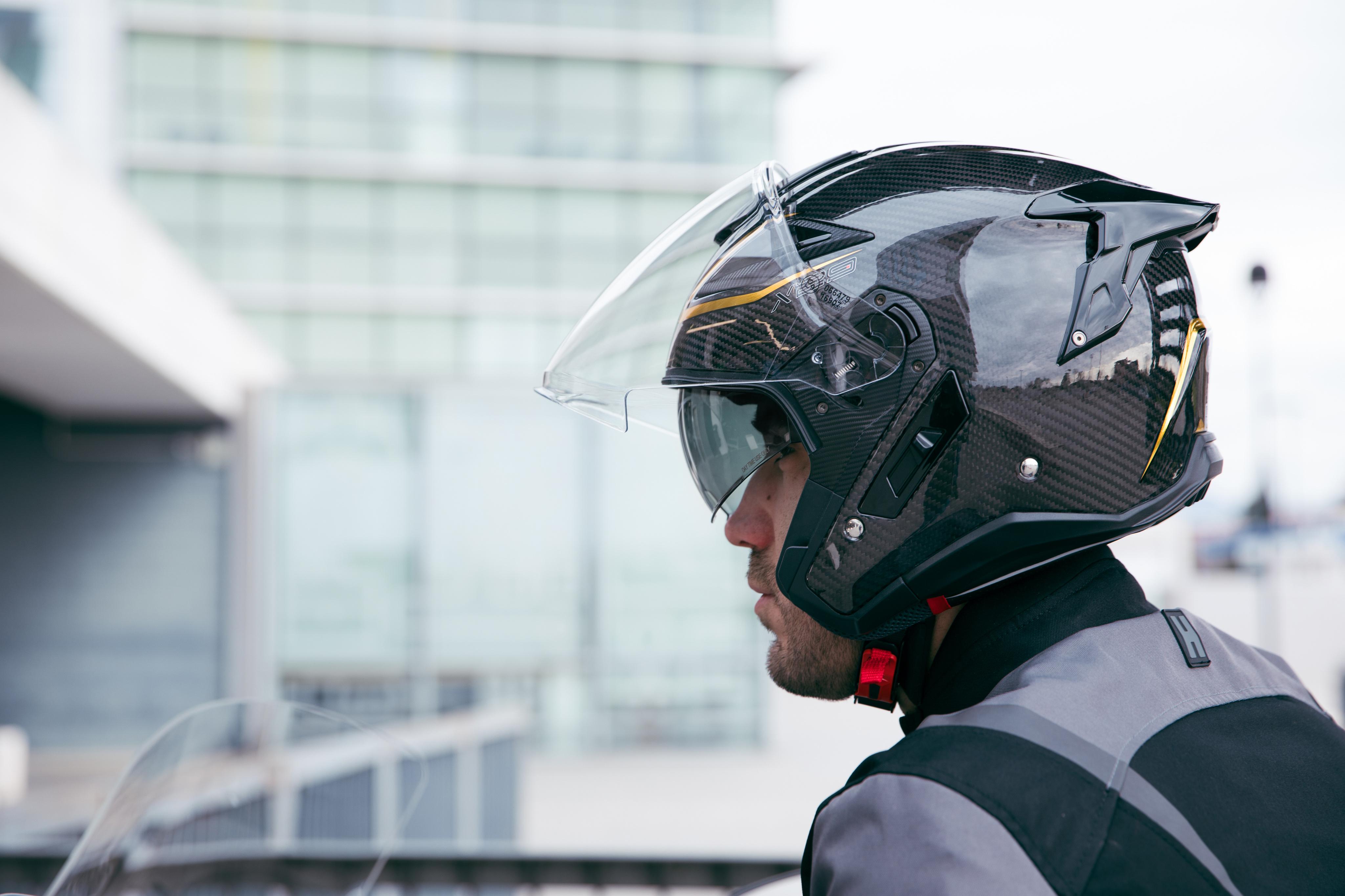 AMB 2025 42 helmets equipped with HX29DCRBN