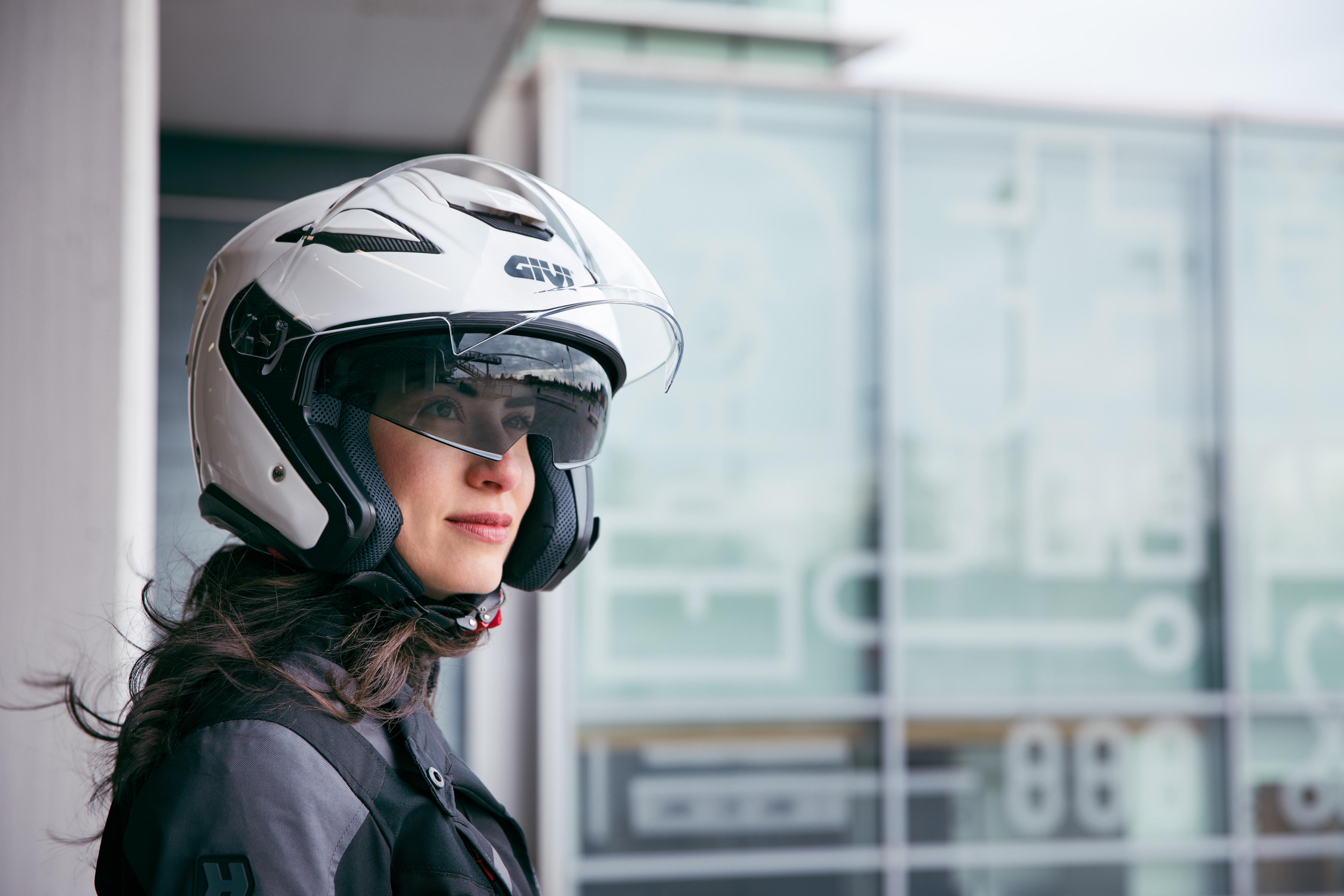 AMB 2025 50 helmets equipped with HX29BB910