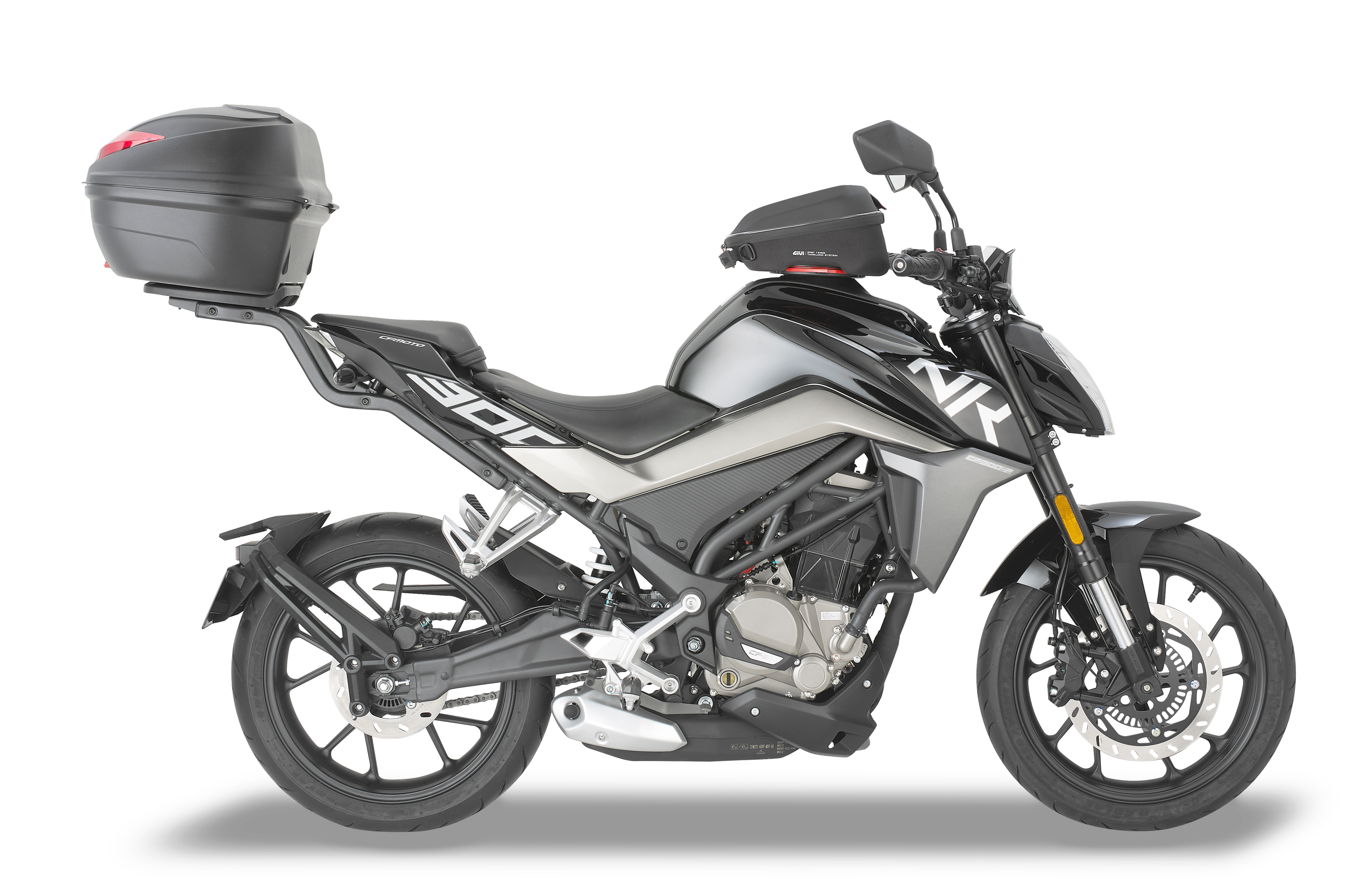 Allestimento GIVI su CF Moto 300 NK (21) lato