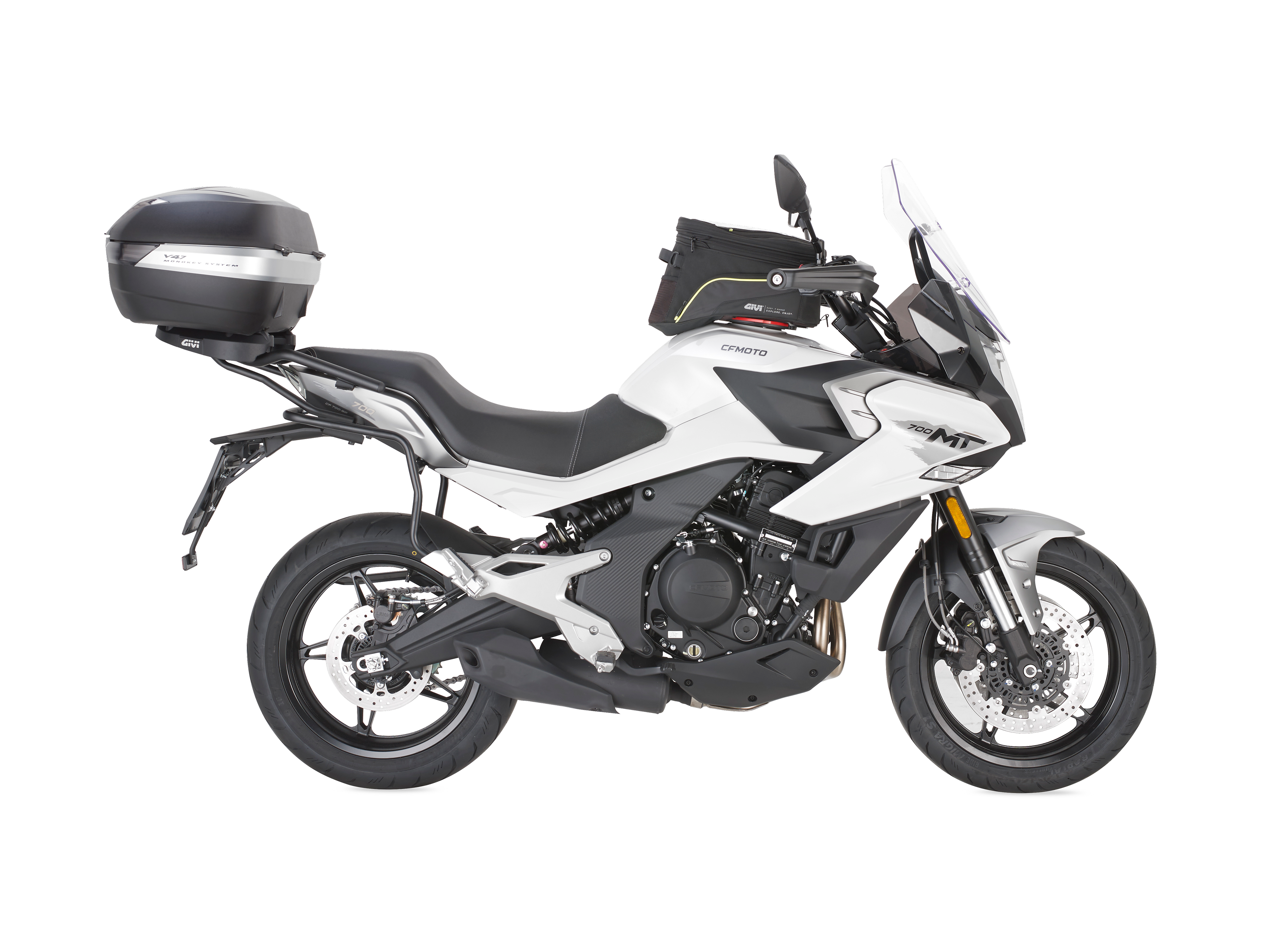 Allestimento GIVI su CF Moto 700 MT (24)