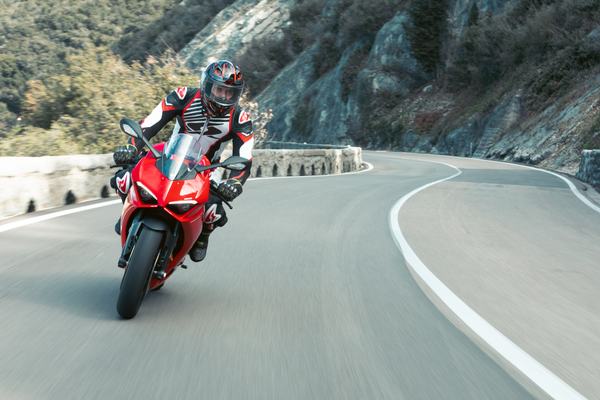 Ducati Panigale V2 955 (21) Sport Ducati 10 equipped with H509FSABR
