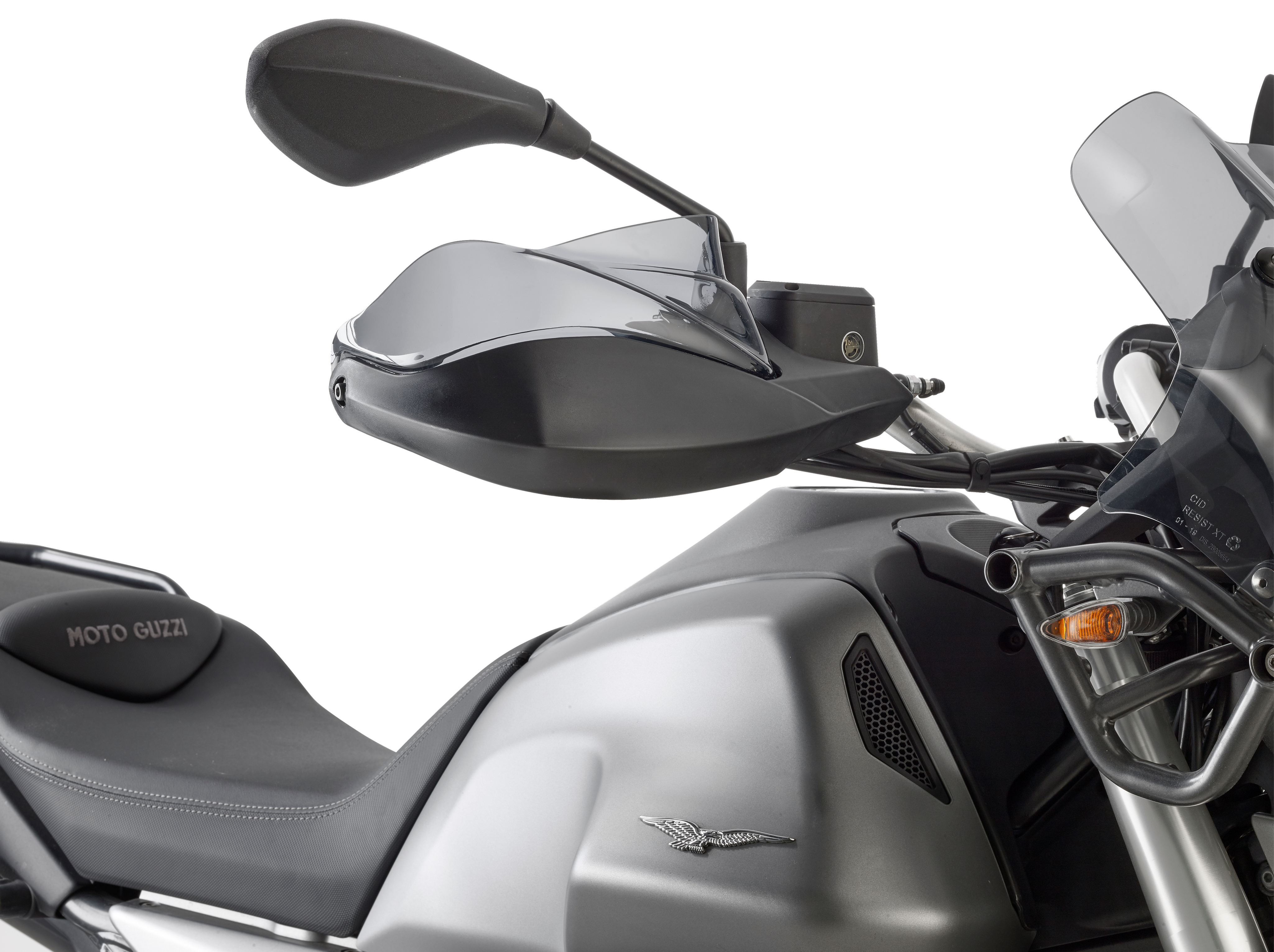 Estensione Paramani GIVI EH8203 montata su Moto Guzzi V85 TT (19)