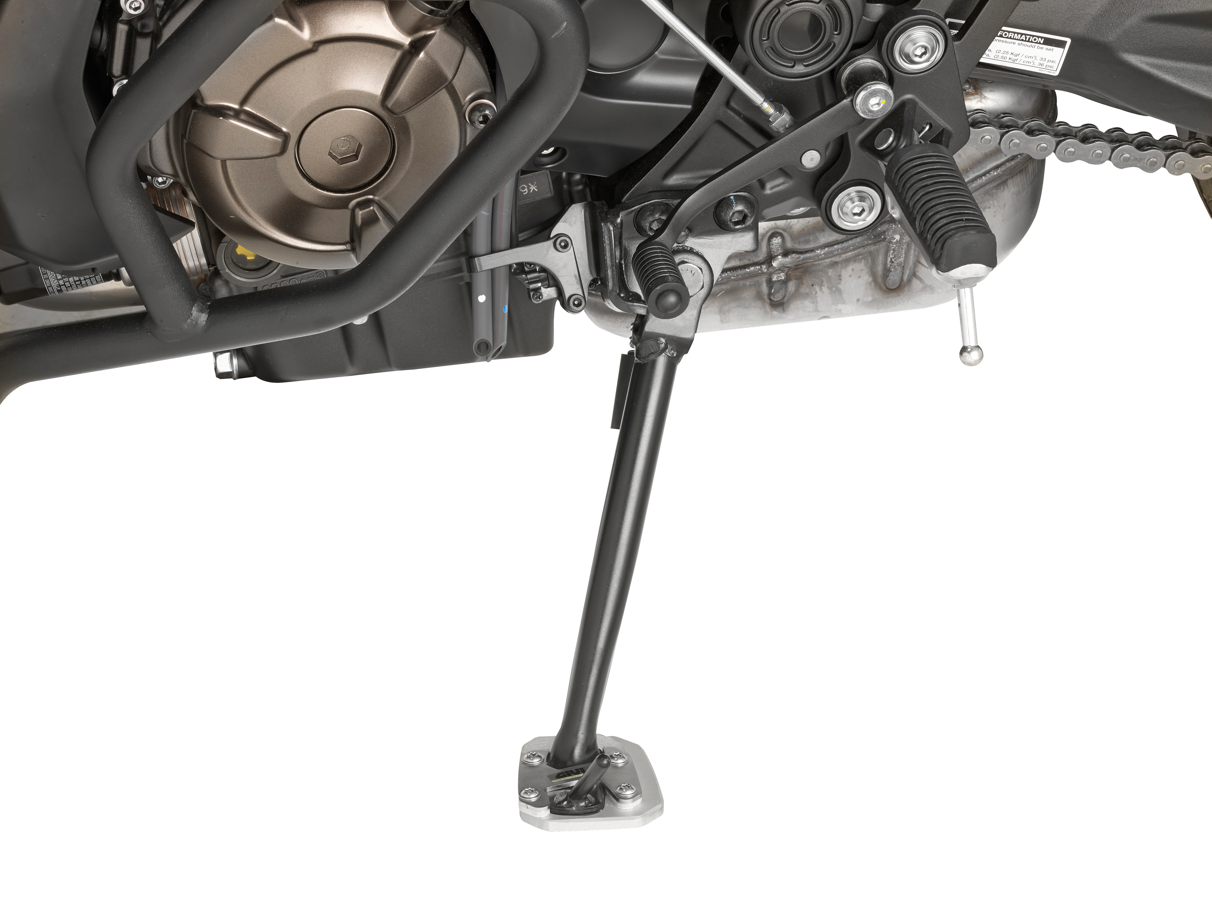 ES2130 side stand extension GIVI mounted on Yamaha MT-07 Tracer (16)