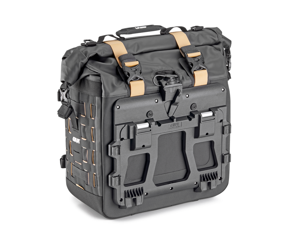 Borsa GIVI GRT725 aperta 002