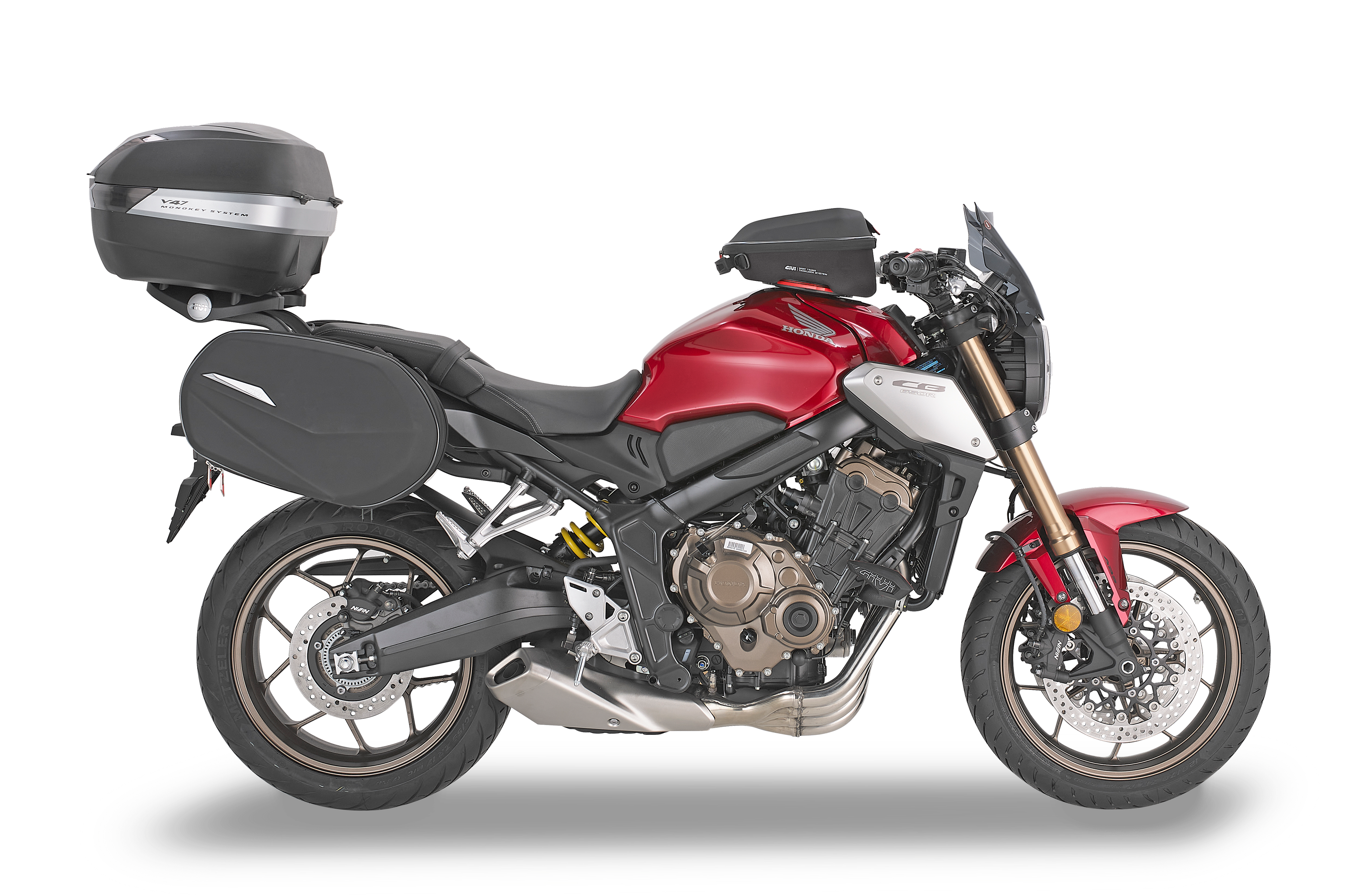 Honda CB 650 R (21) allestita con GIVI V47