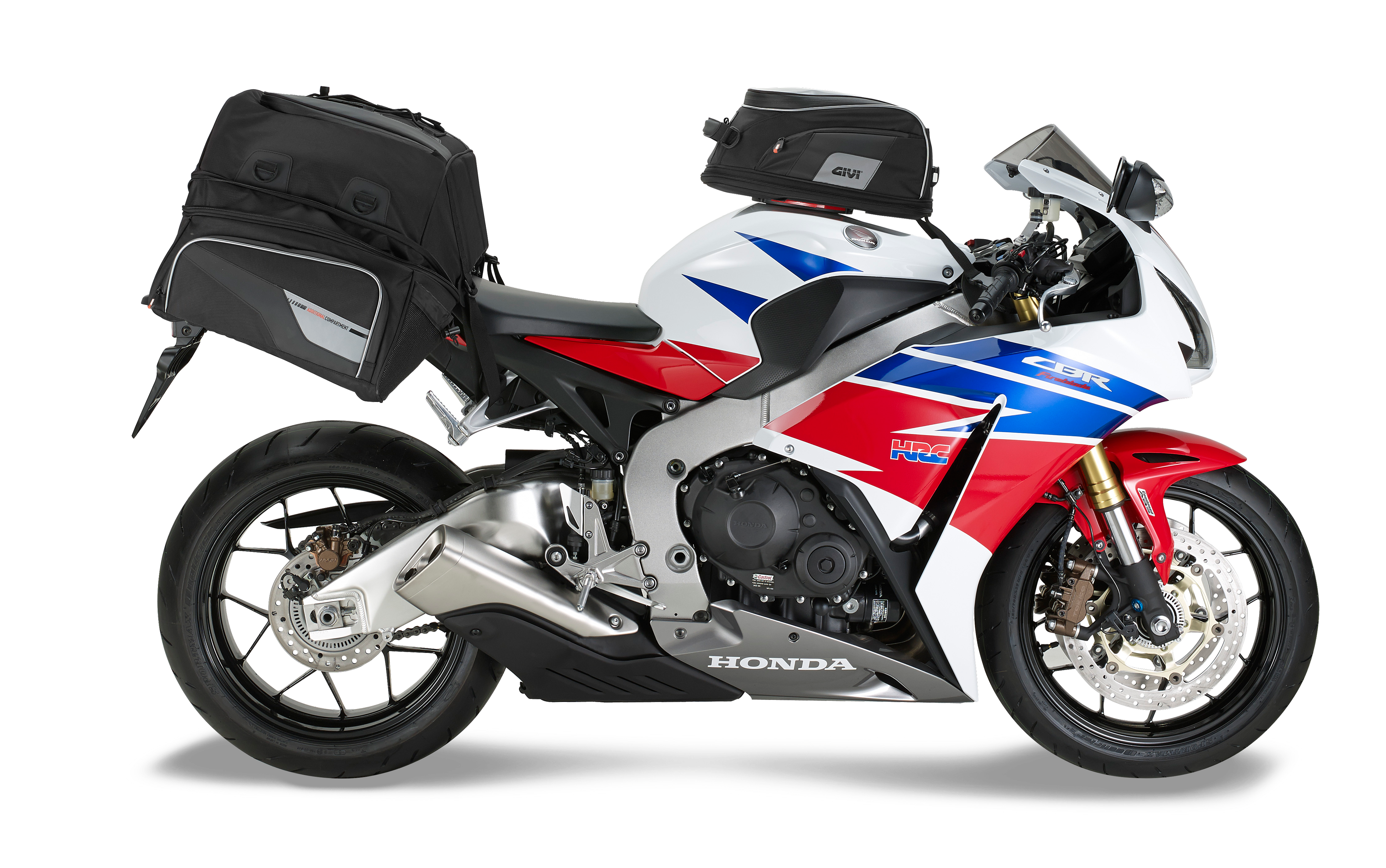 Allestimento GIVI su Honda CBR 1000 RR (12) lato
