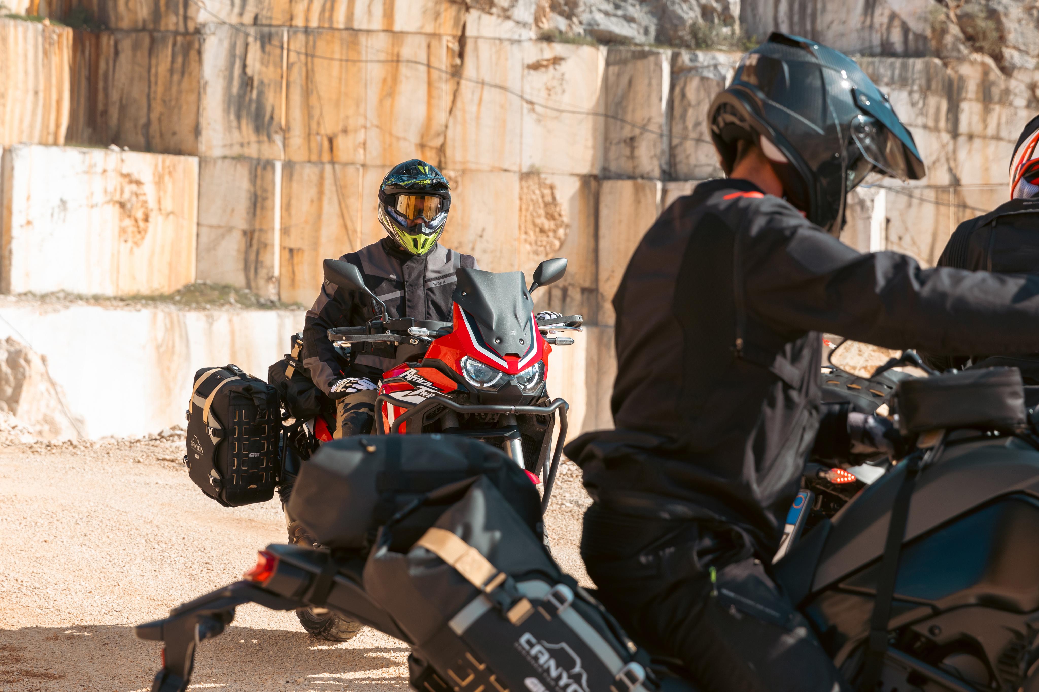 Honda CRF1100L Africa Twin (20) Canyon 002 equipped with GRT709B