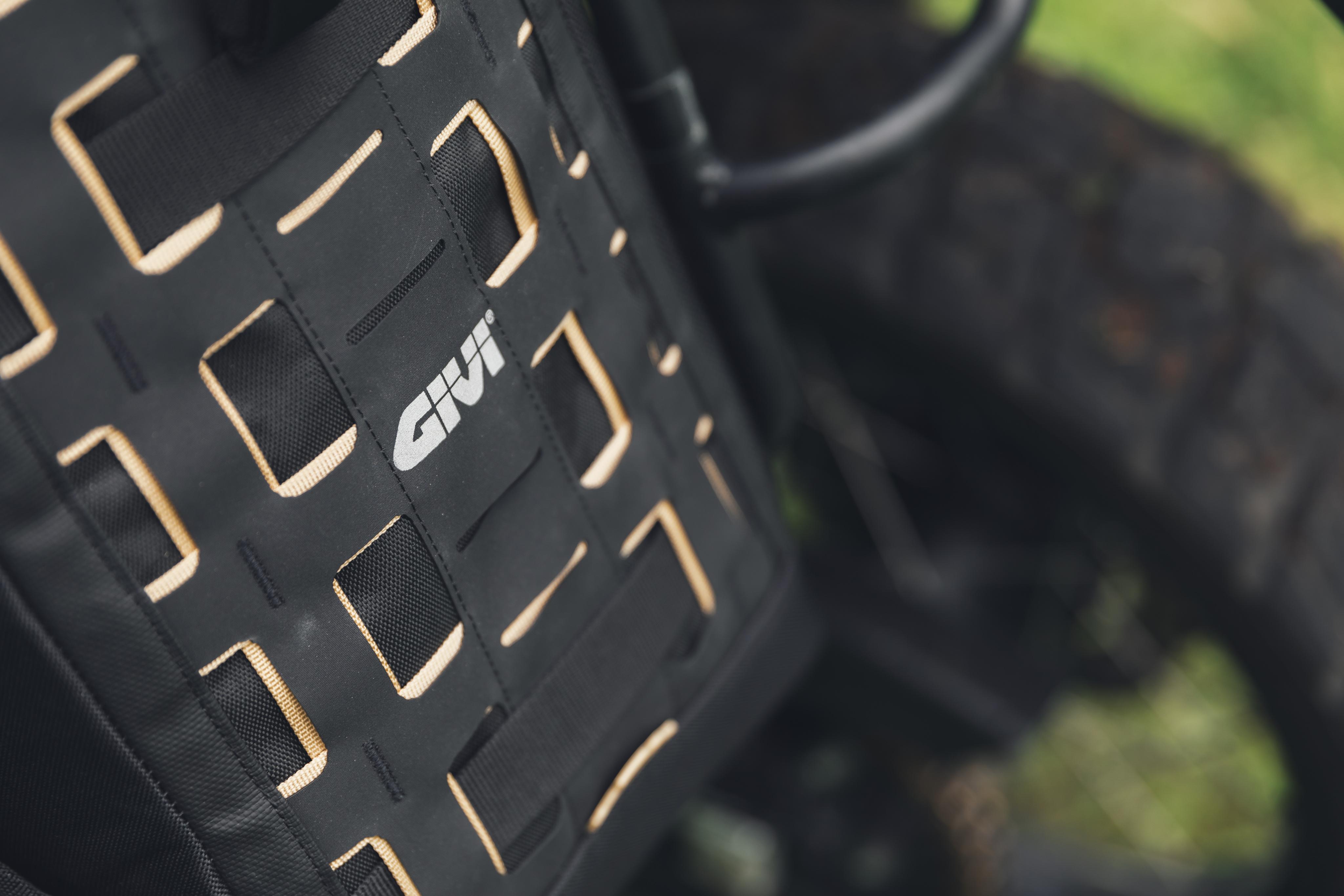 Honda CRF1100L Africa Twin (20) Canyon 036 equipped with GRT709B