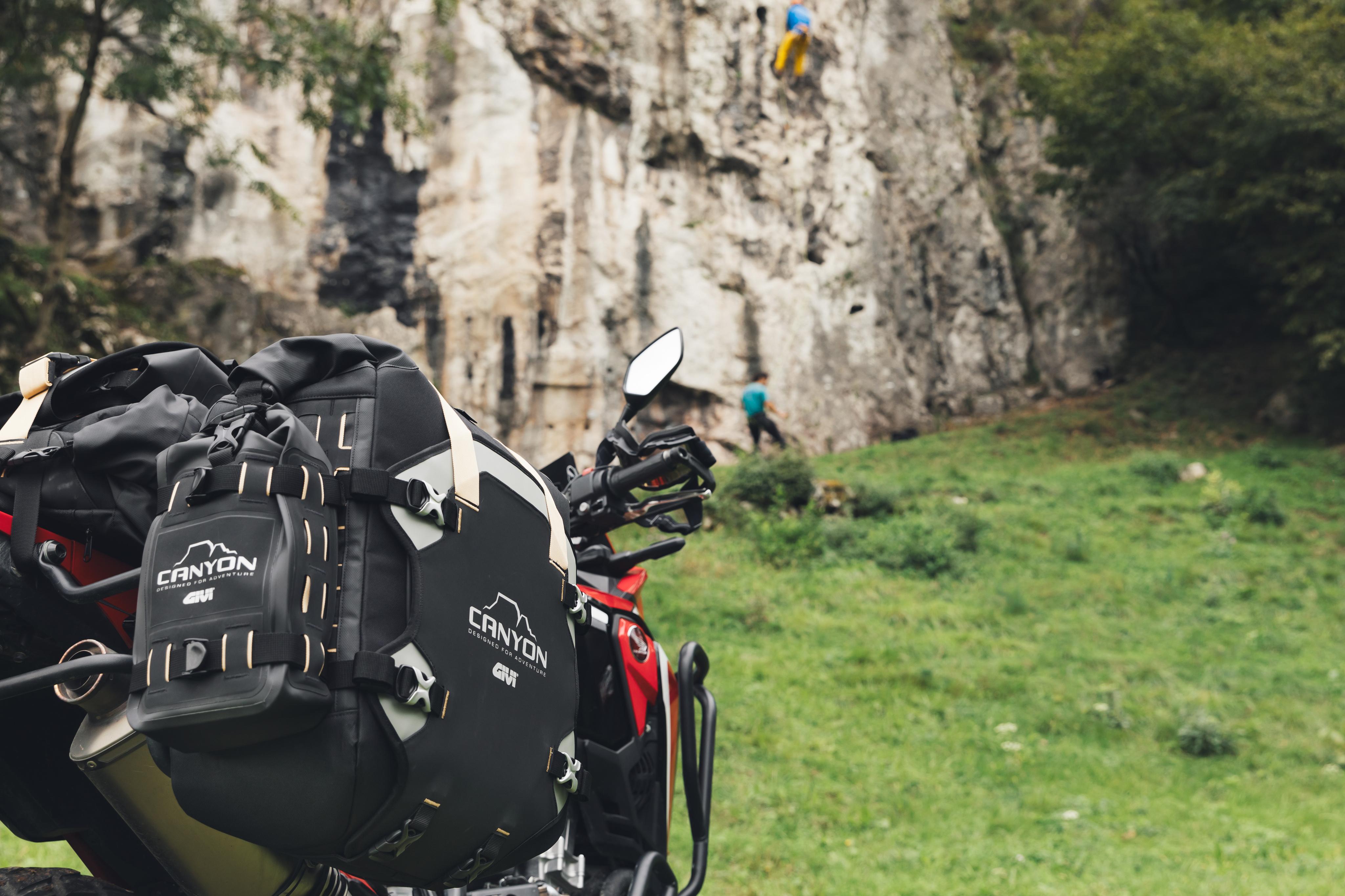 Honda CRF1100L Africa Twin (20) Canyon 037 equipped with GRT709B