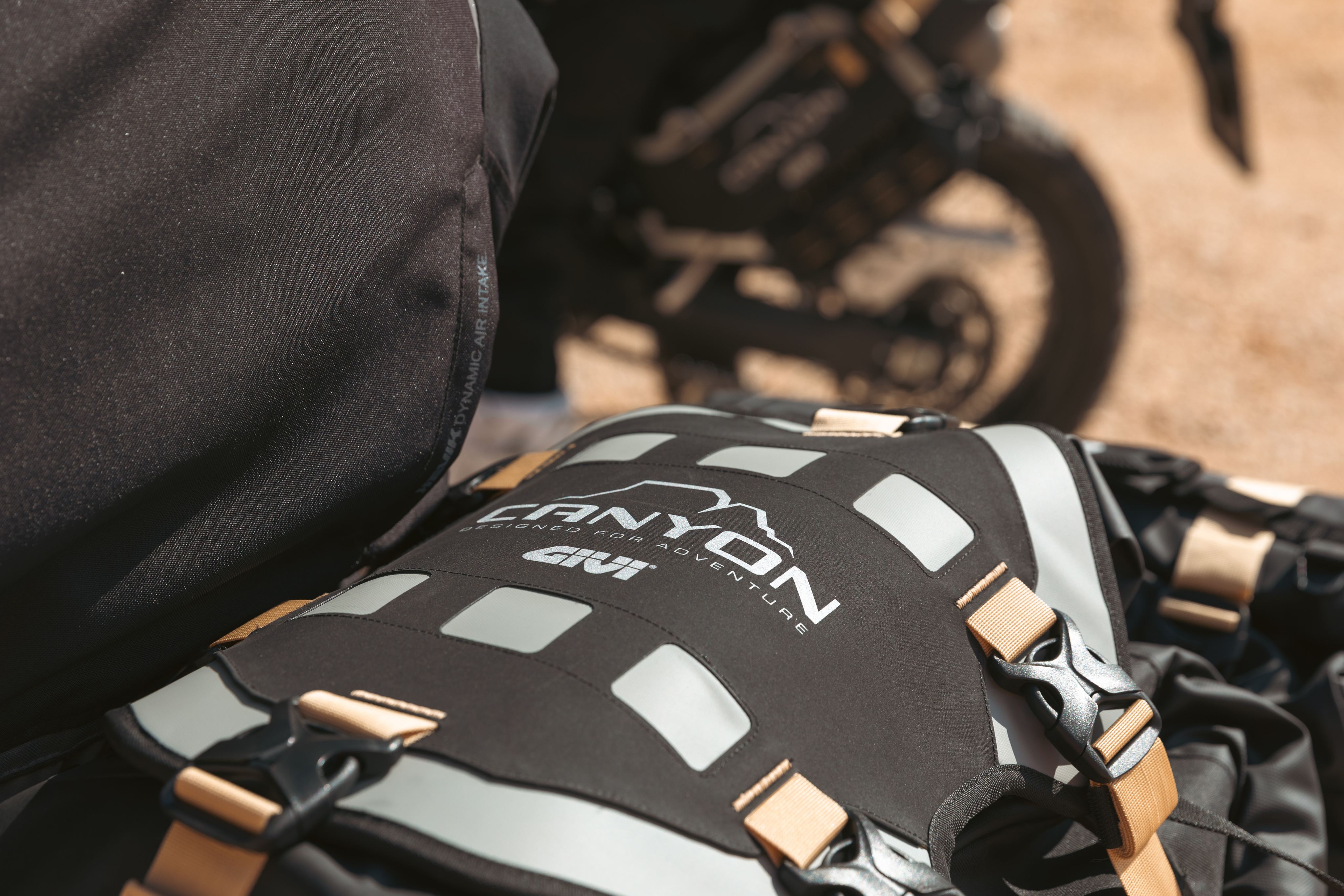 Honda CRF1100L Africa Twin (20) Canyon 054 equipped with GRT726