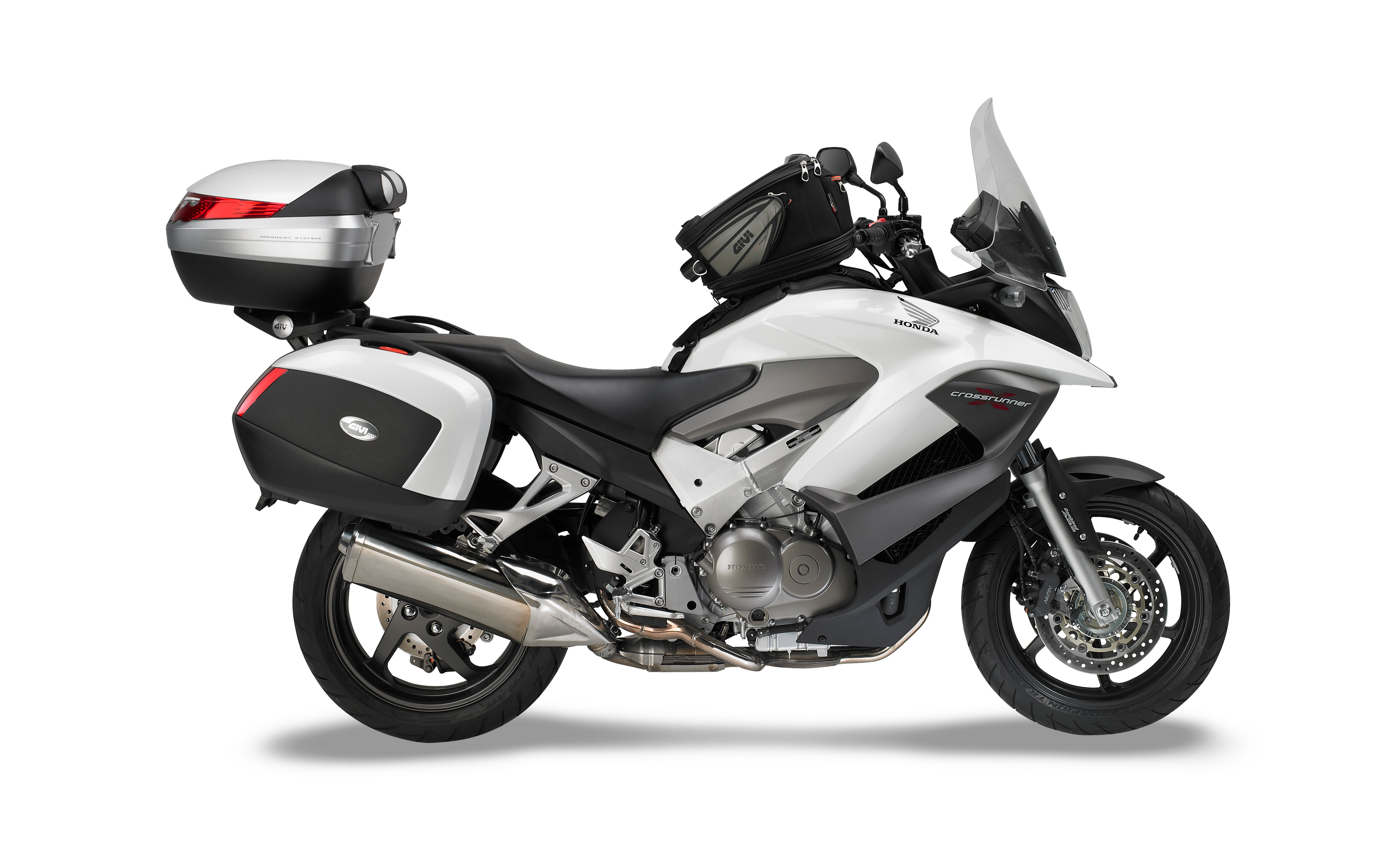 Allestimento GIVI su Honda Crossrunner 800 (11) lato