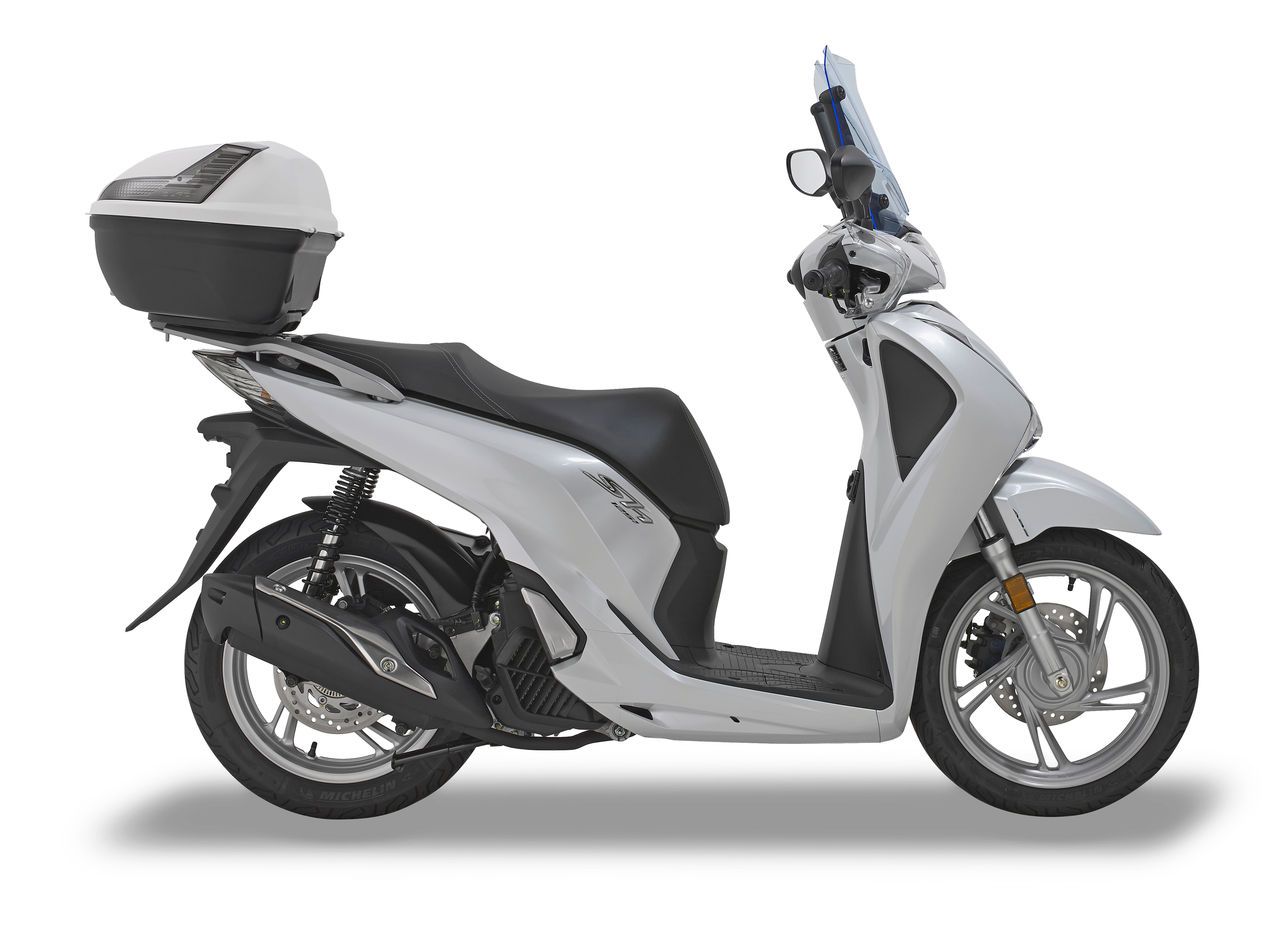 Allestimento GIVI su Honda SH 150i (17) lato