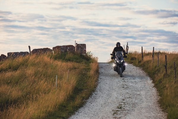 Kawasaki Versys 1100 (25) V49 Touring 054 equipped with S312