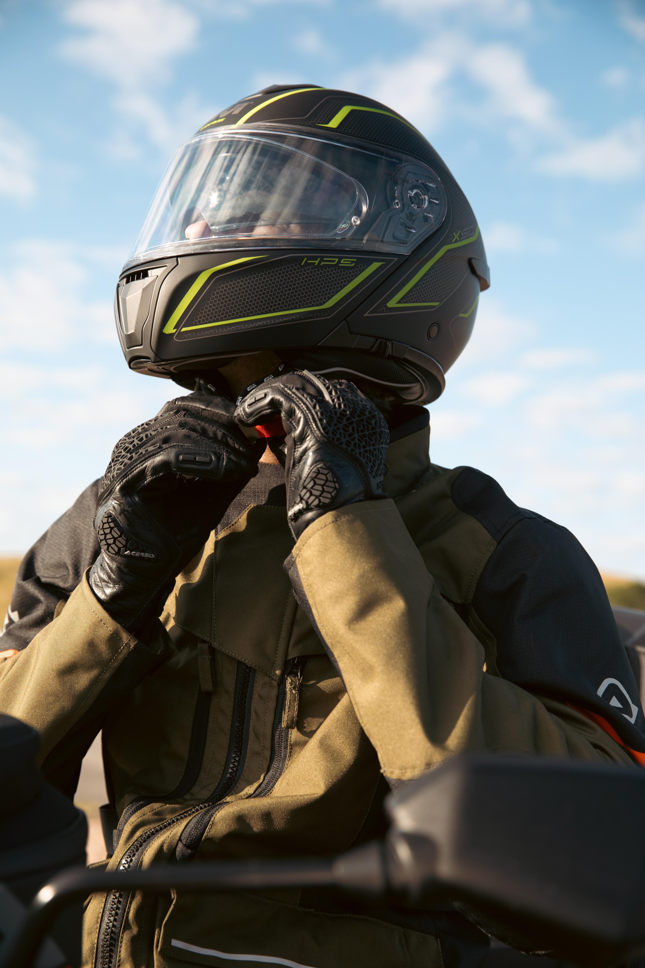 Kawasaki Versys 1100 (25) V49 Touring 063 equipped with HX50FHGBY