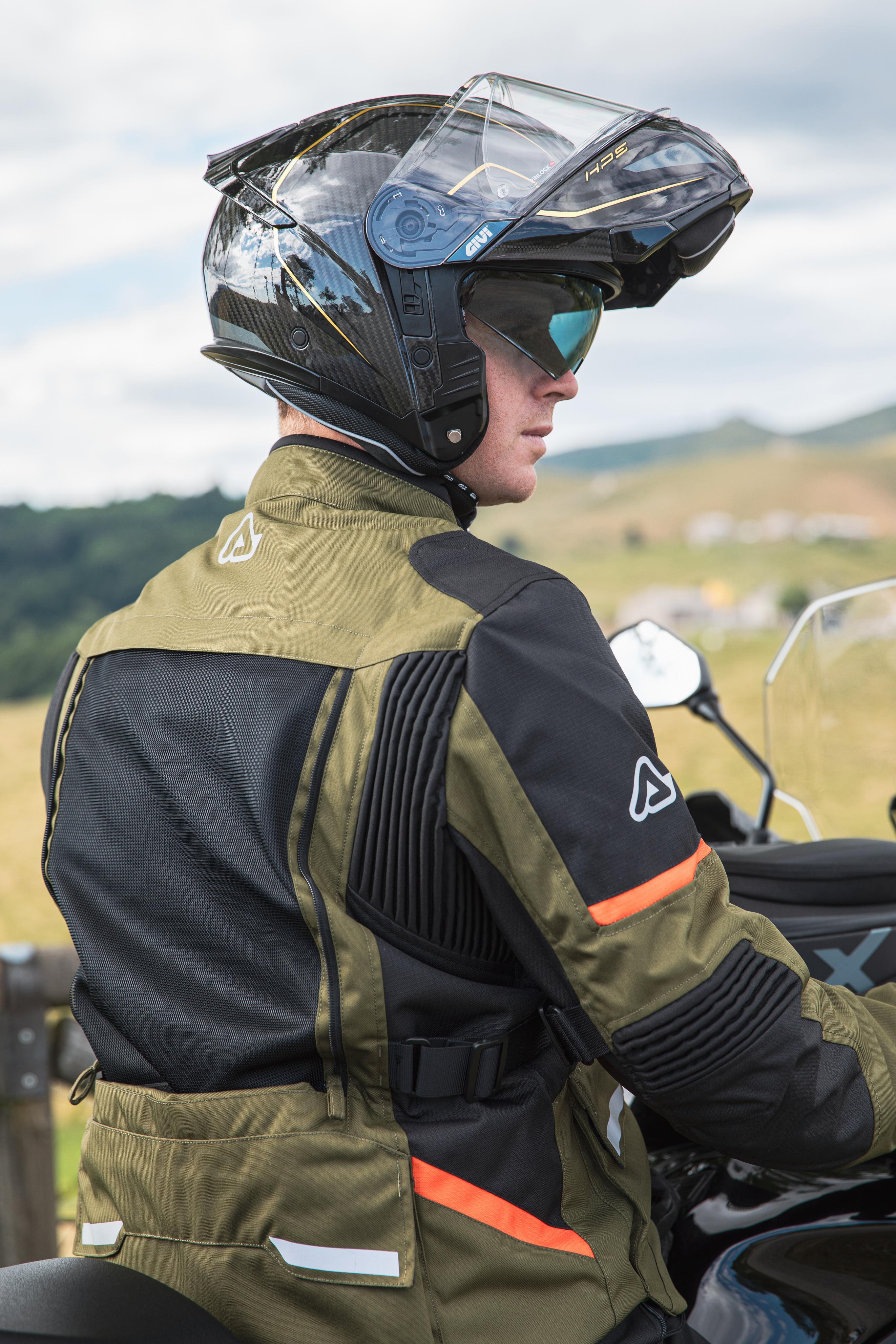 Kawasaki Versys 1100 (25) V49 Touring 071 equipped with HX50DCRBN