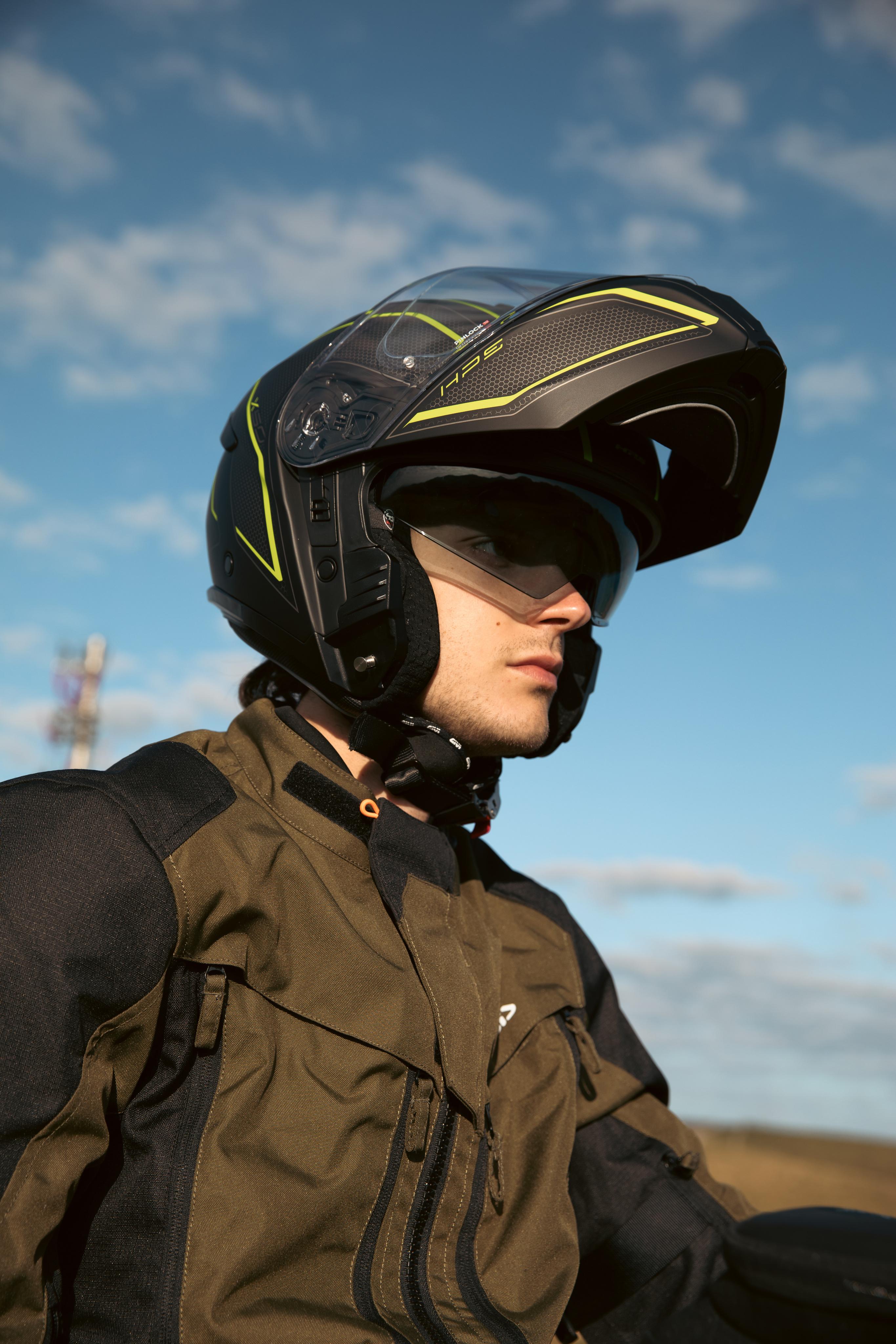 Kawasaki Versys 1100 (25) V49 Touring 096 equipped with HX50FHGBY