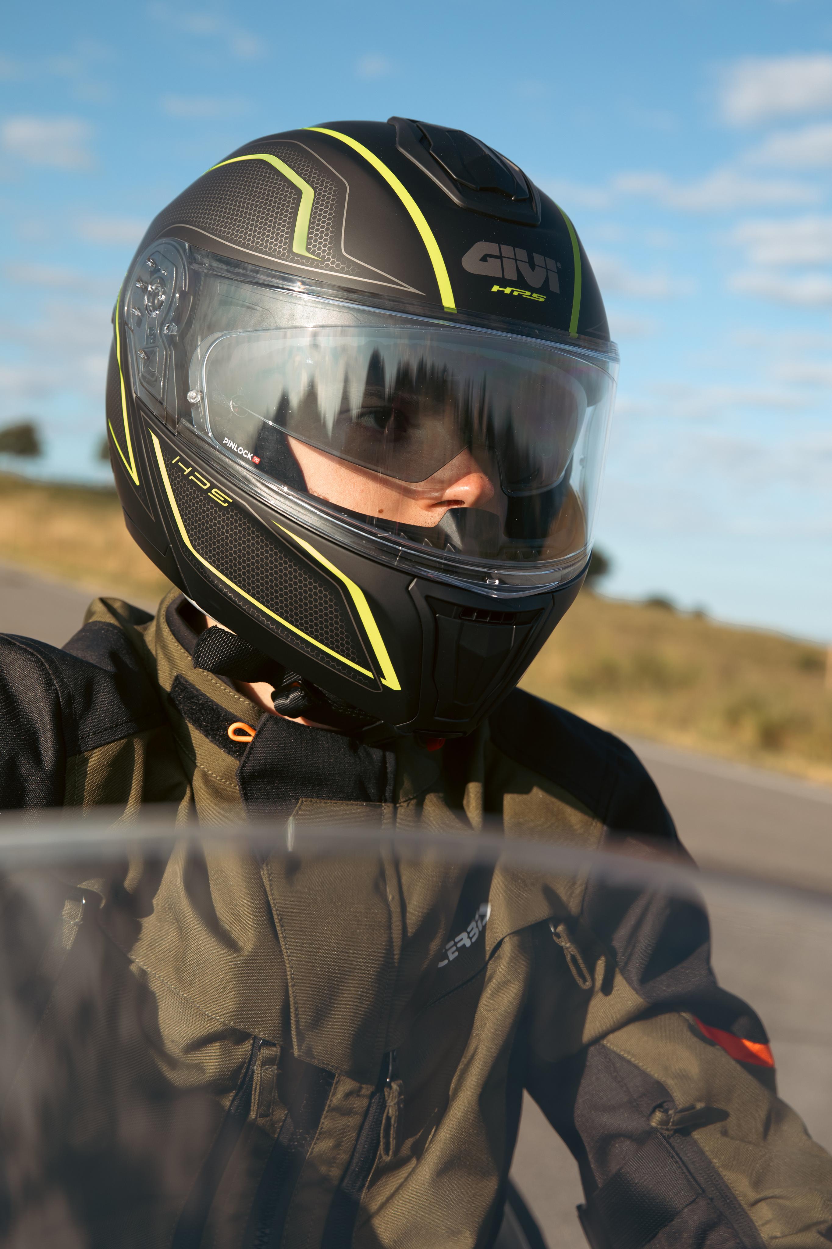 Kawasaki Versys 1100 (25) V49 Touring 097 equipped with HX50FHGBY