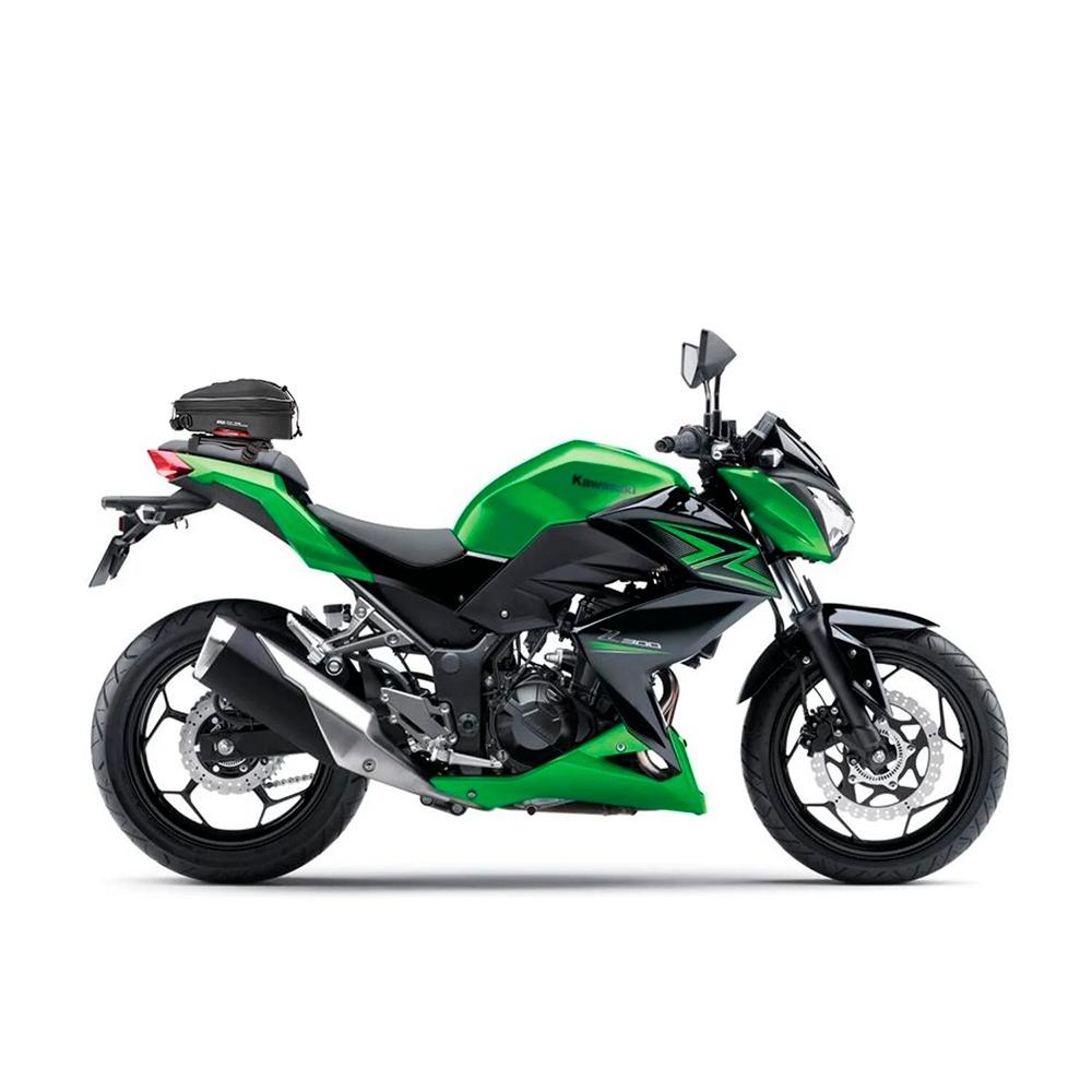 Allestimento GIVI su Kawasaki Z300 (15) lato
