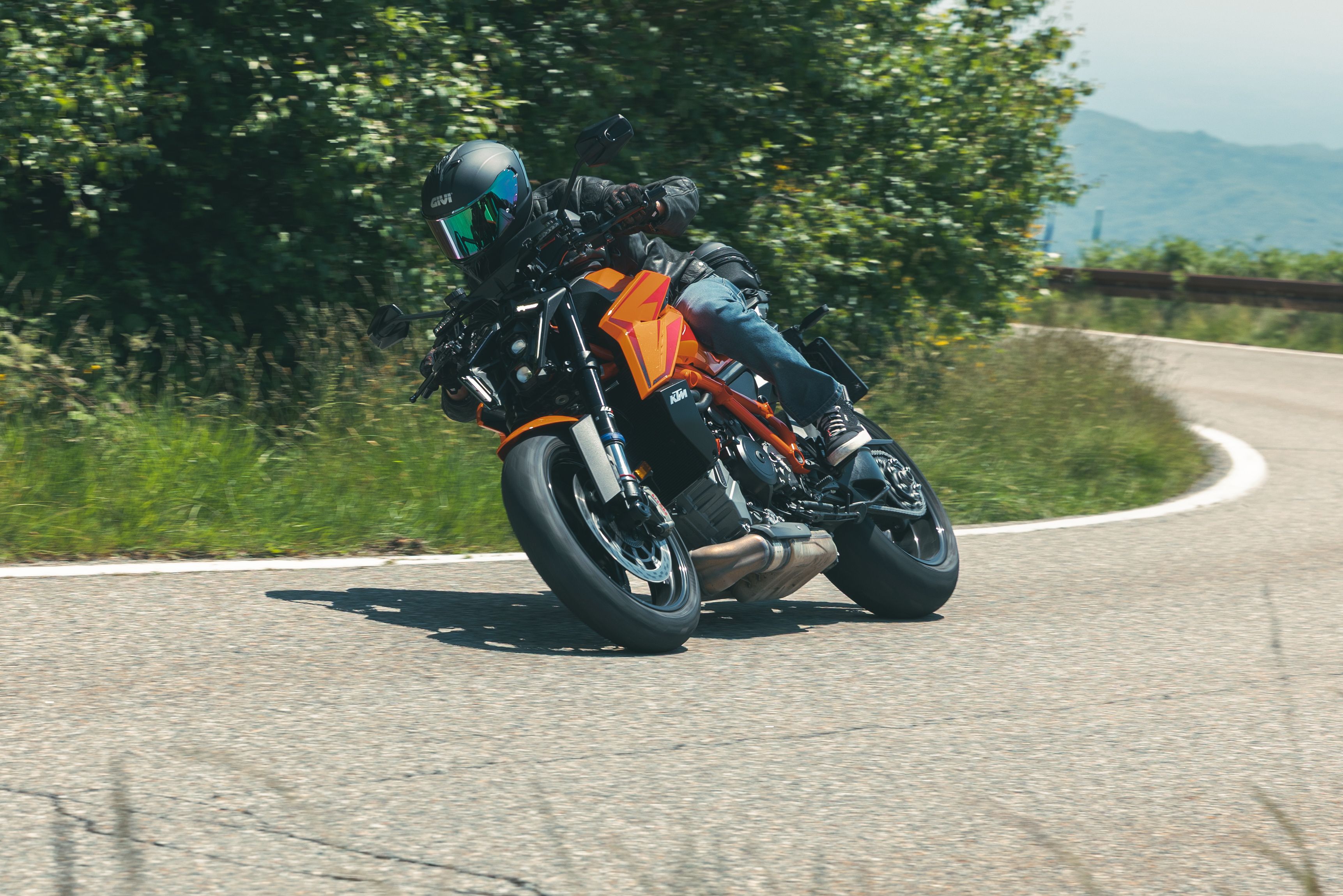 KTM 1390 SUPER DUKE R EVO (25) Caschi Sport 01 20 allestita con H503BN900