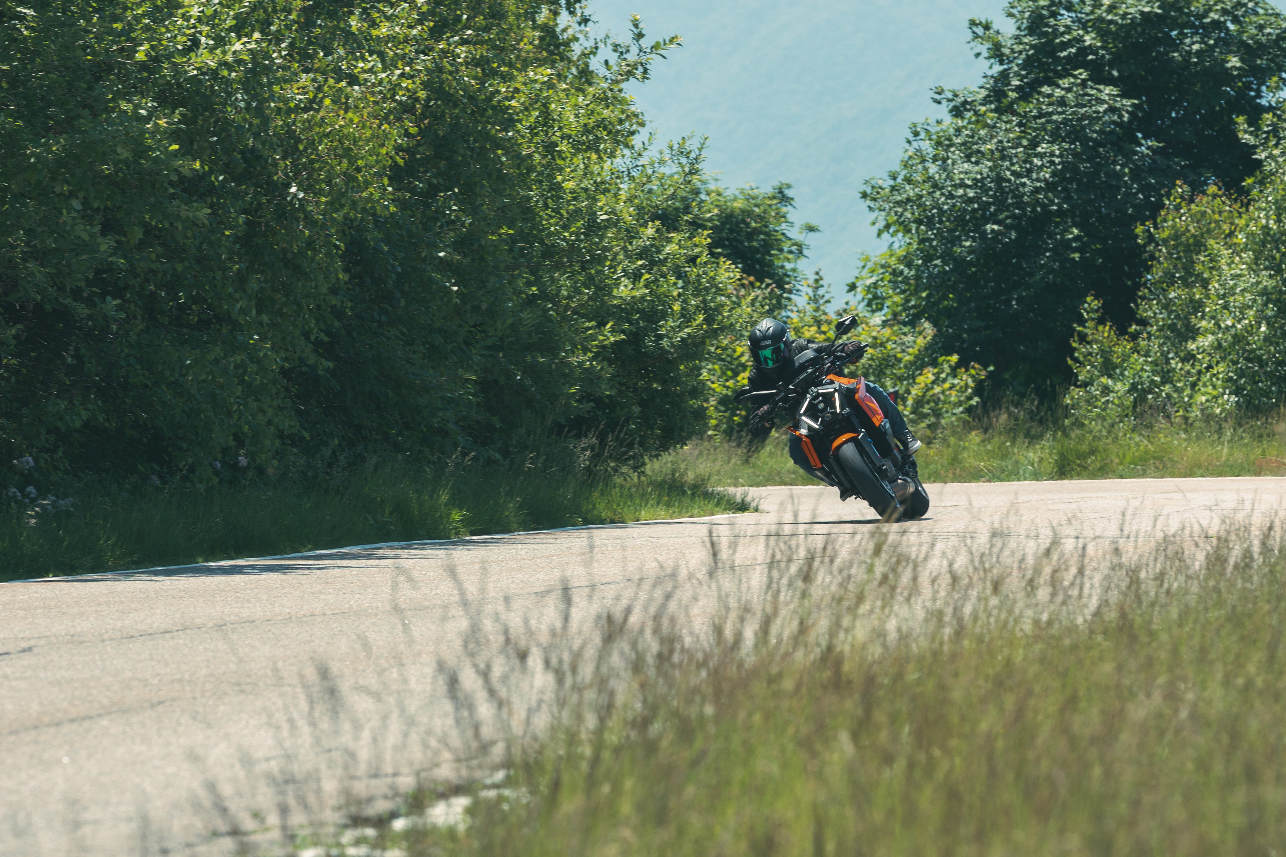 KTM 1390 SUPER DUKE R EVO (25) Caschi Sport 01 23 allestita con H503BN900