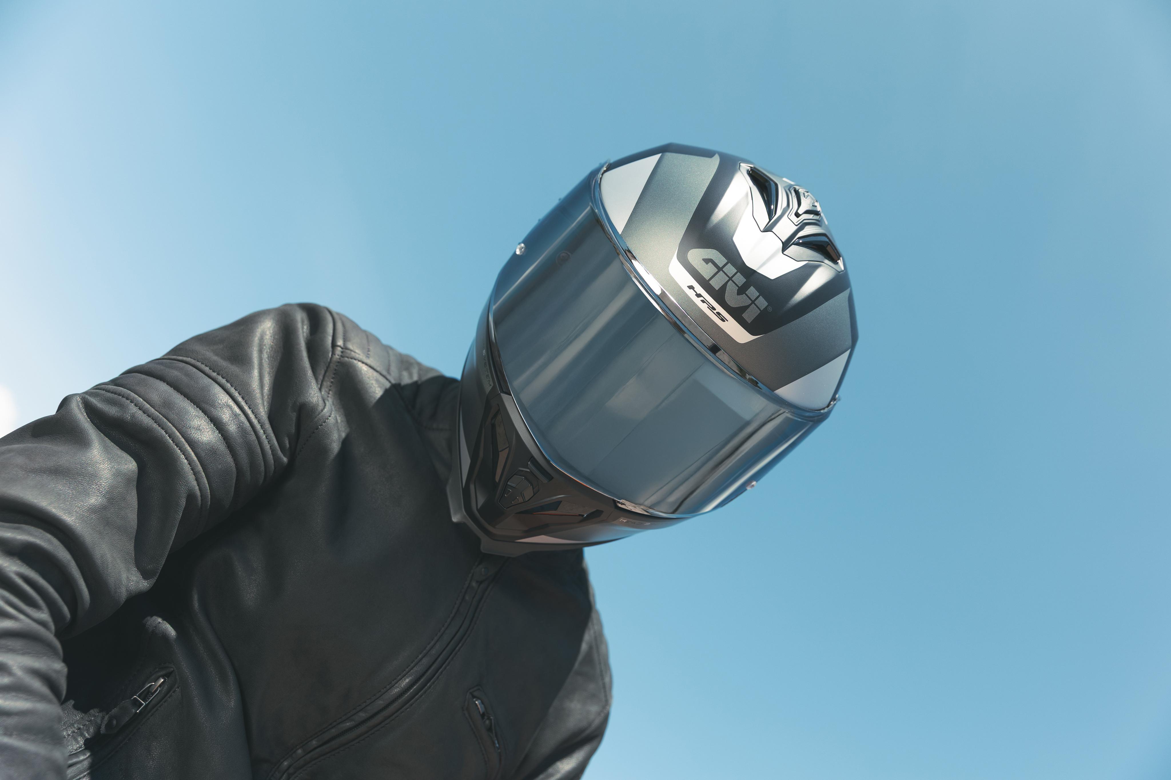 KTM 1390 SUPER DUKE R EVO (25) Sport Helmets 01 55 equipped with H503FVNTS