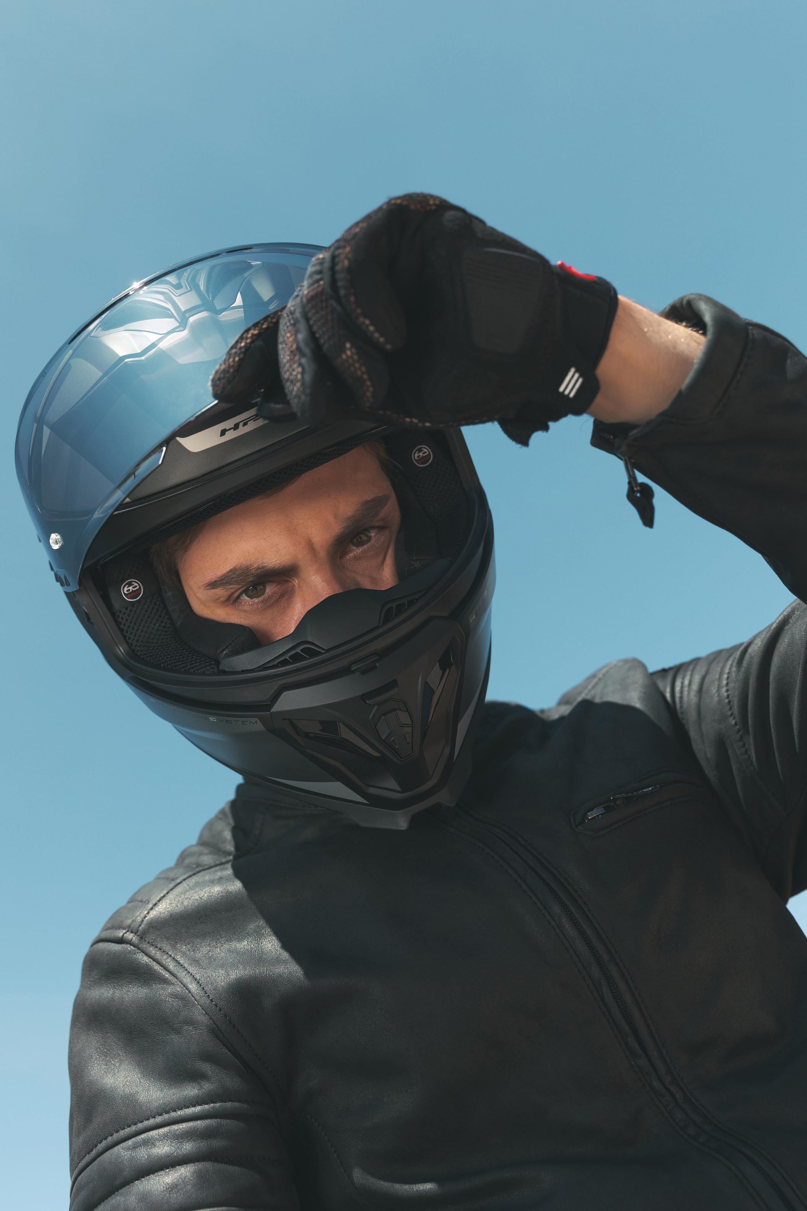 KTM 1390 SUPER DUKE R EVO (25) Sport Helmets 01 57 equipped with H503FVNTS