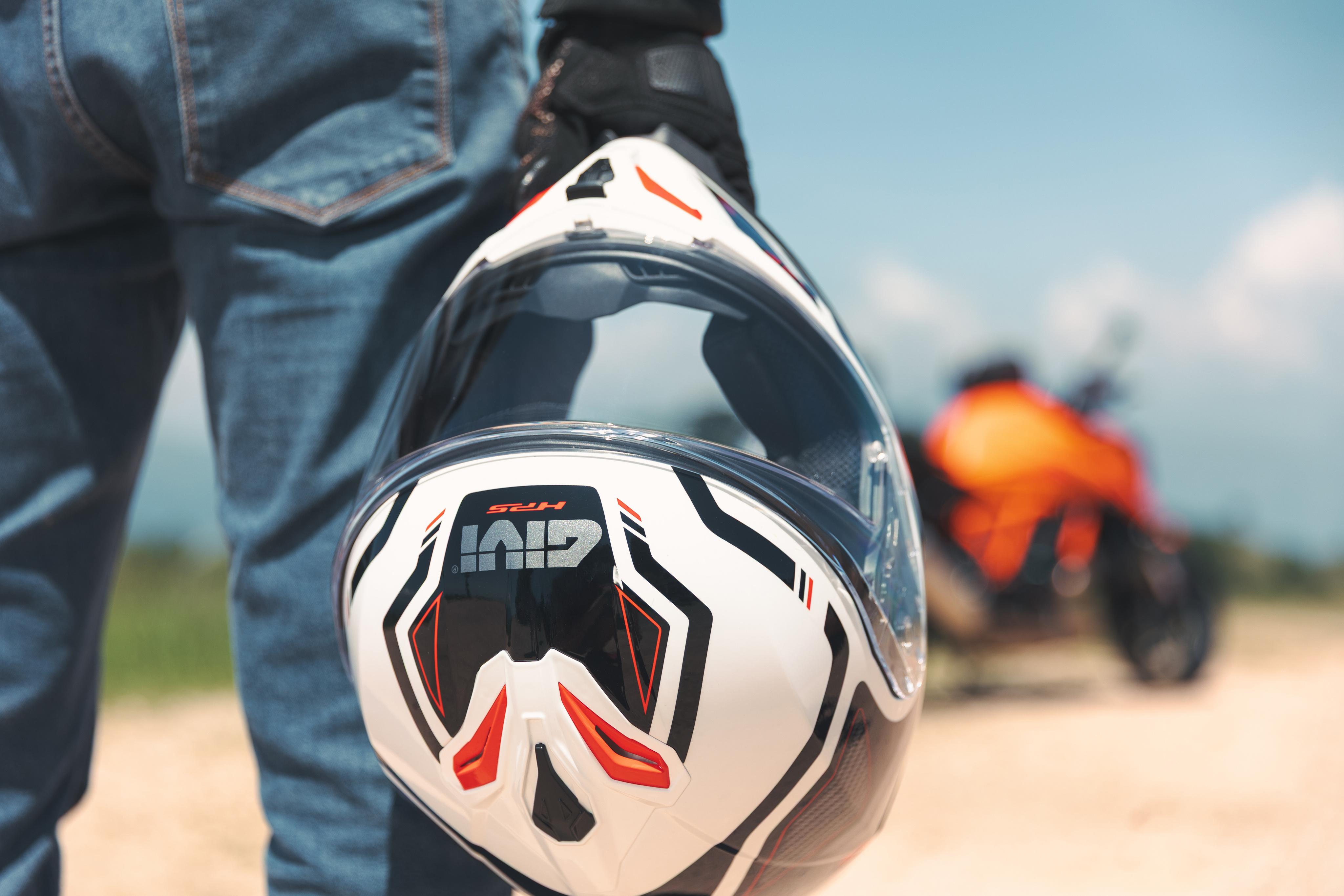 KTM 1390 SUPER DUKE R EVO (25) Caschi Sport 01 68 allestita con H503FQSWR