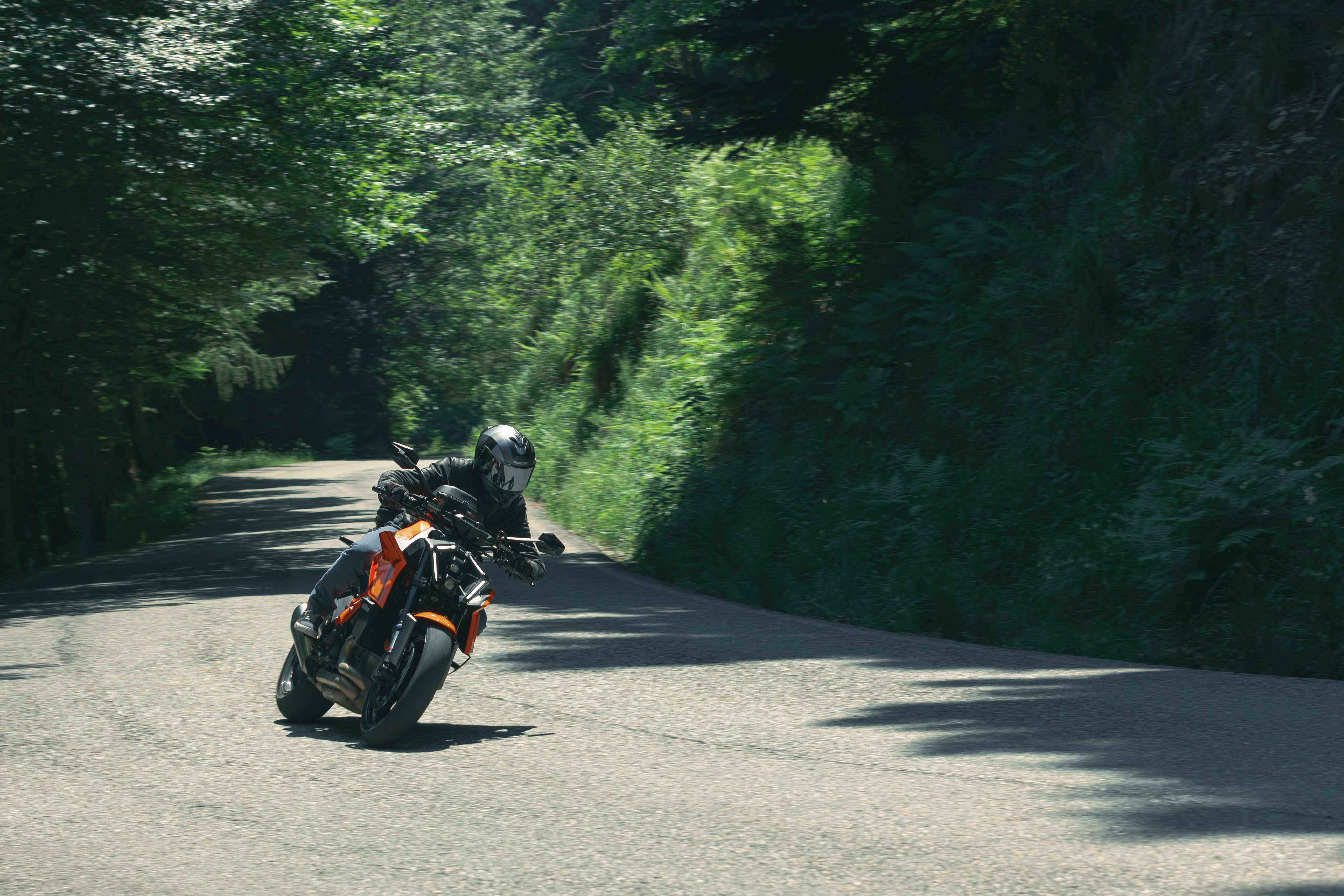 KTM 1390 SUPER DUKE R EVO (25) Sport Helmets 01 78 equipped with H503FVNTS